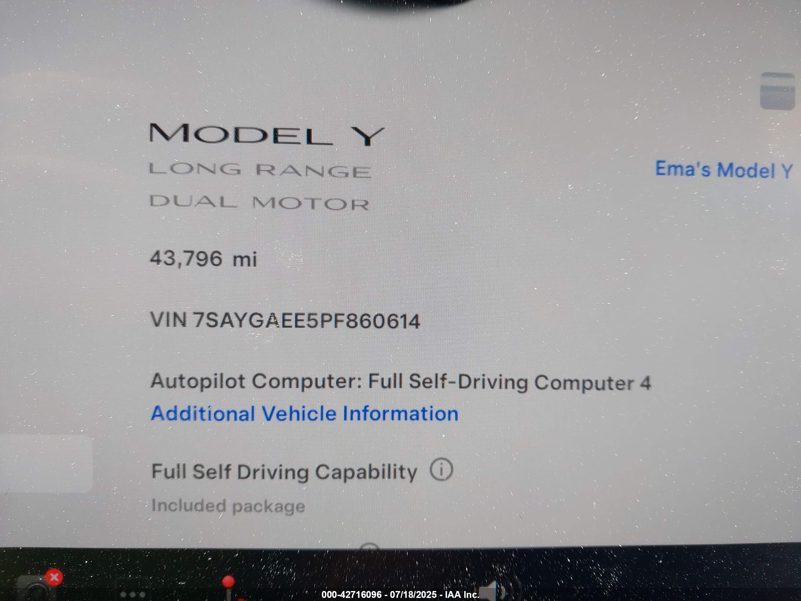TESLA MODEL image 7