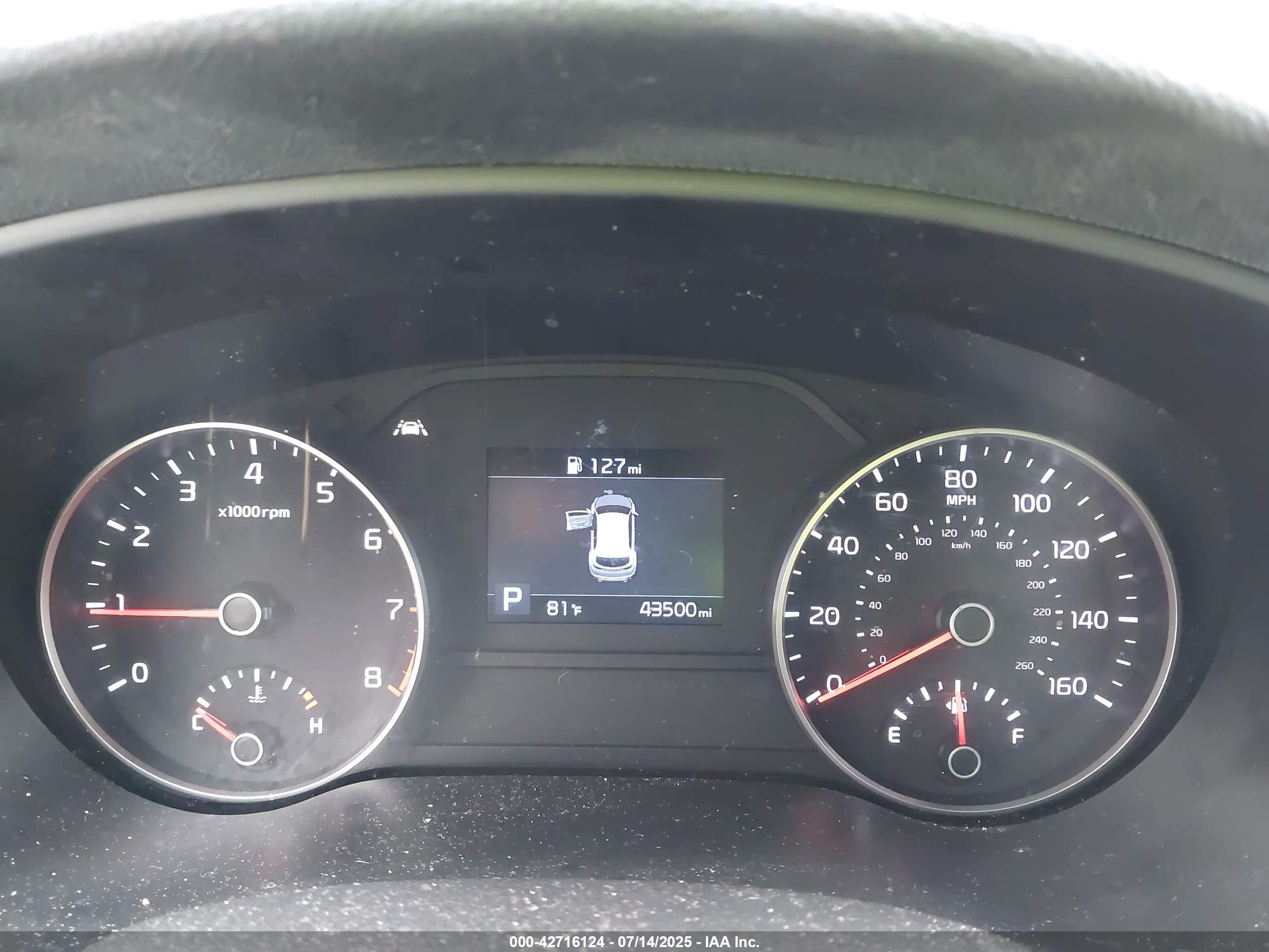 KIA SPORTAGE image 7