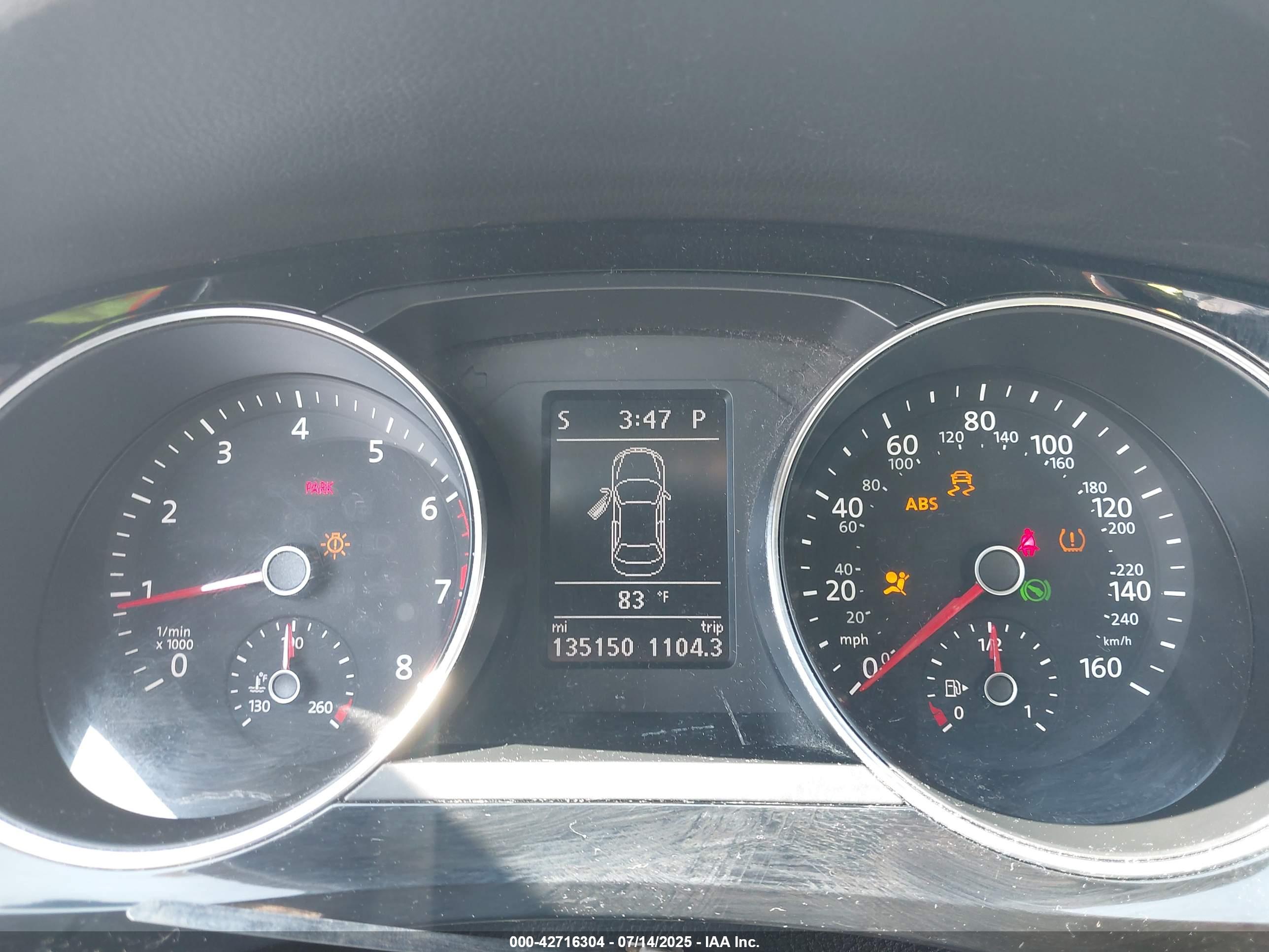 VOLKSWAGEN JETTA image 7