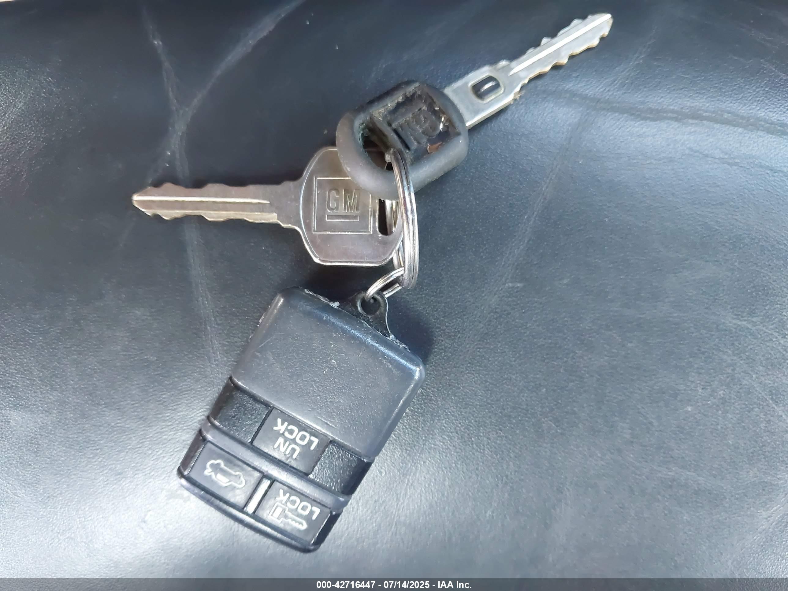 OLDSMOBILE AURORA image 11