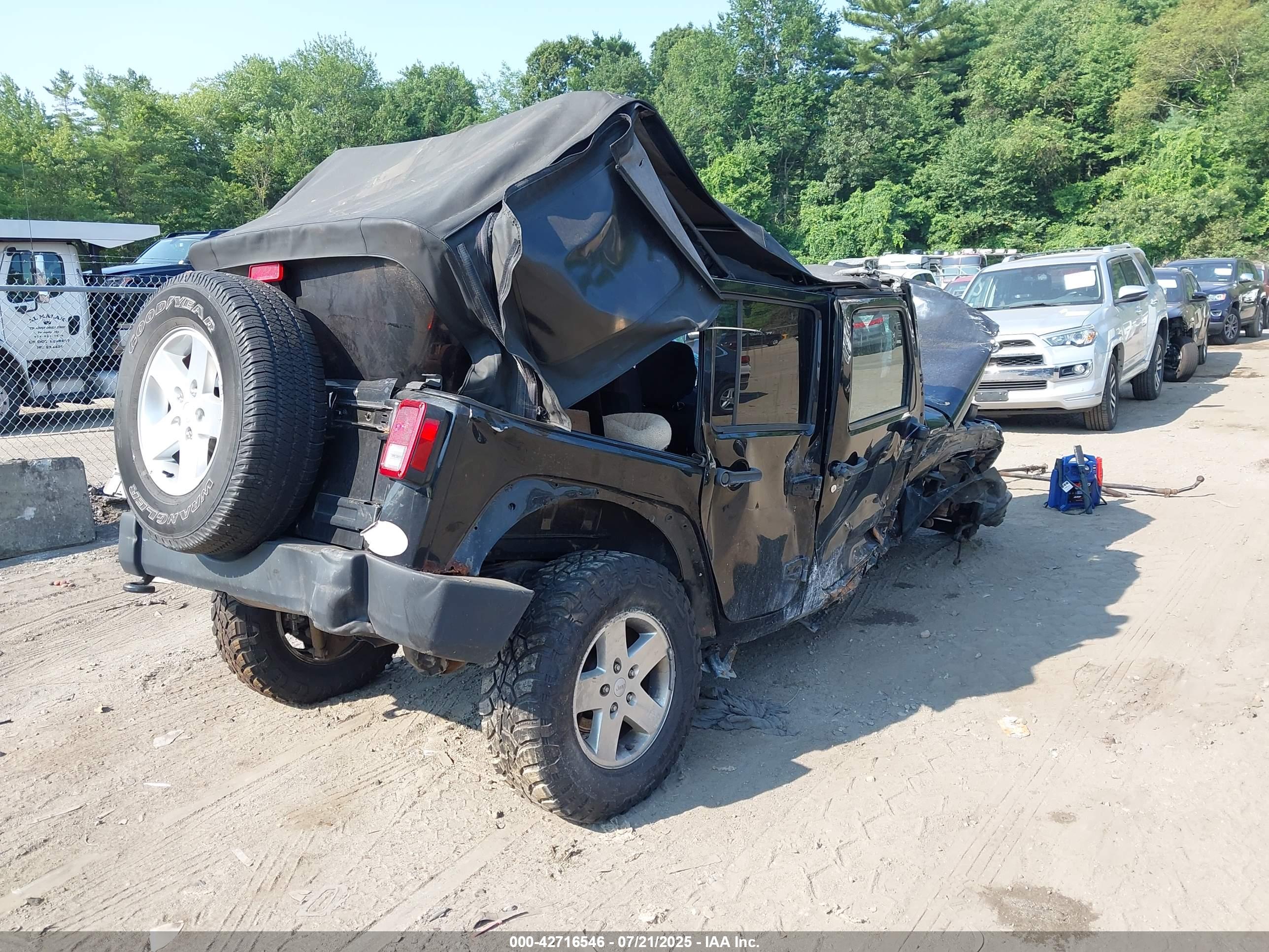 JEEP WRANGLER image 4