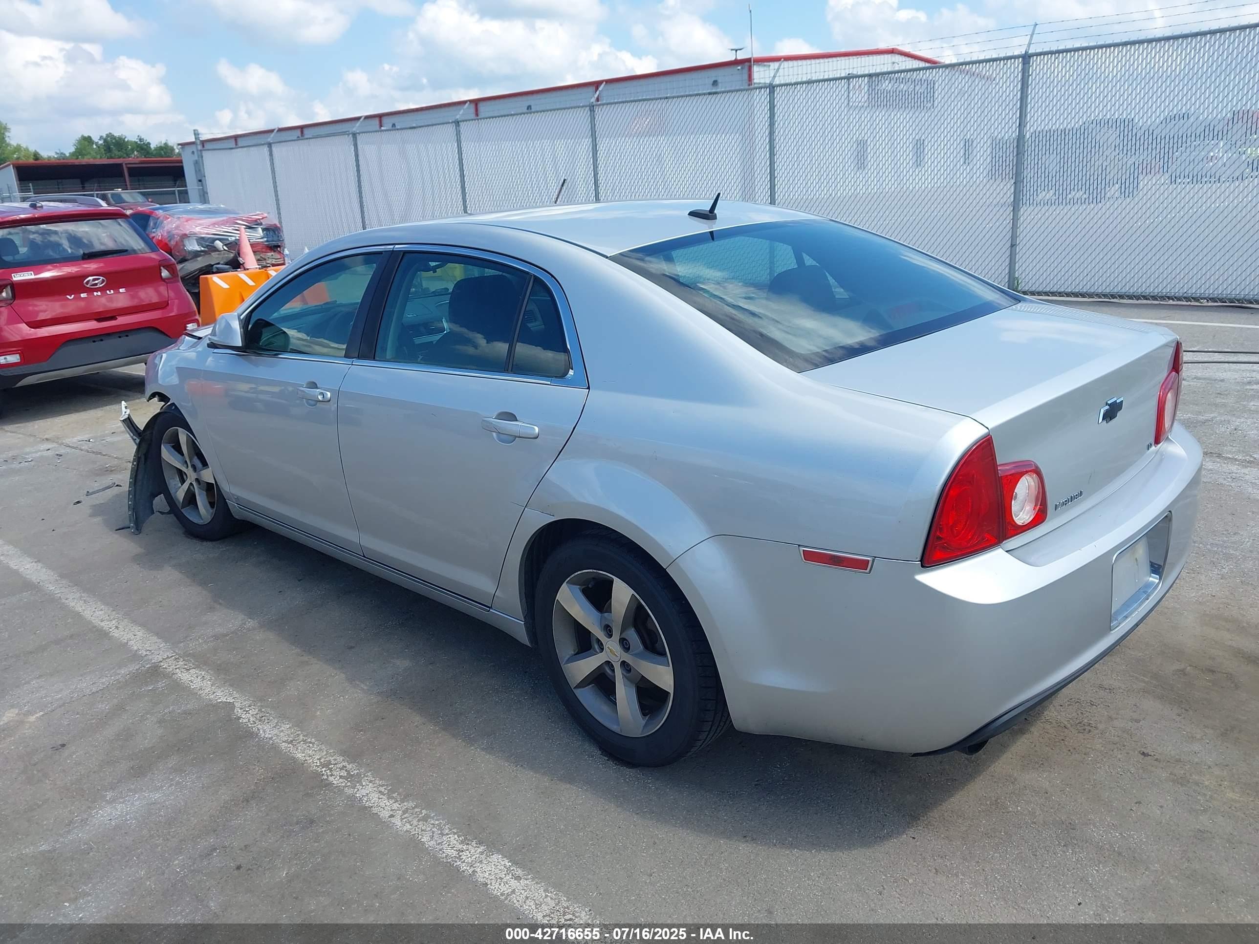 CHEVROLET MALIBU image 3