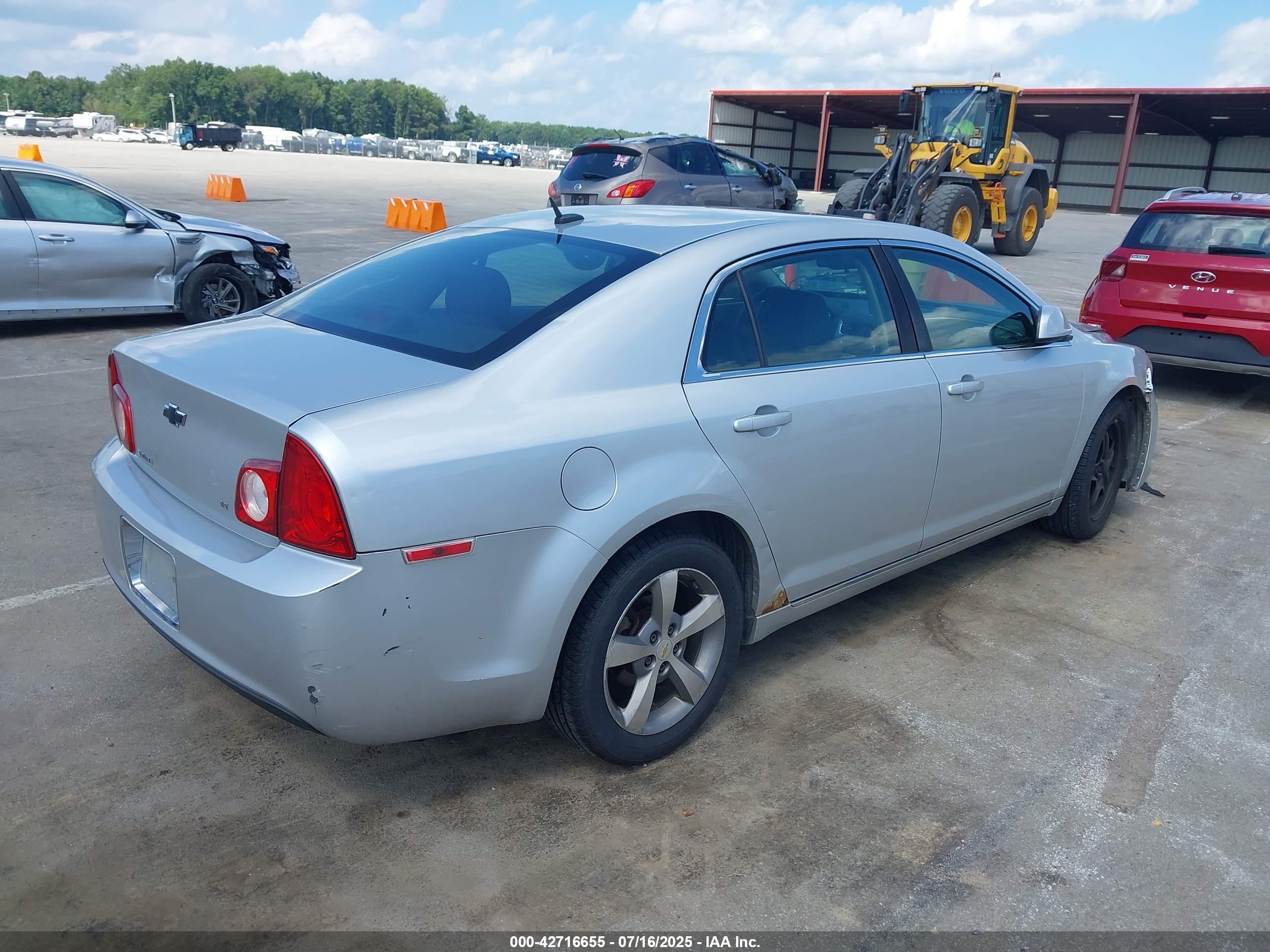 CHEVROLET MALIBU image 4