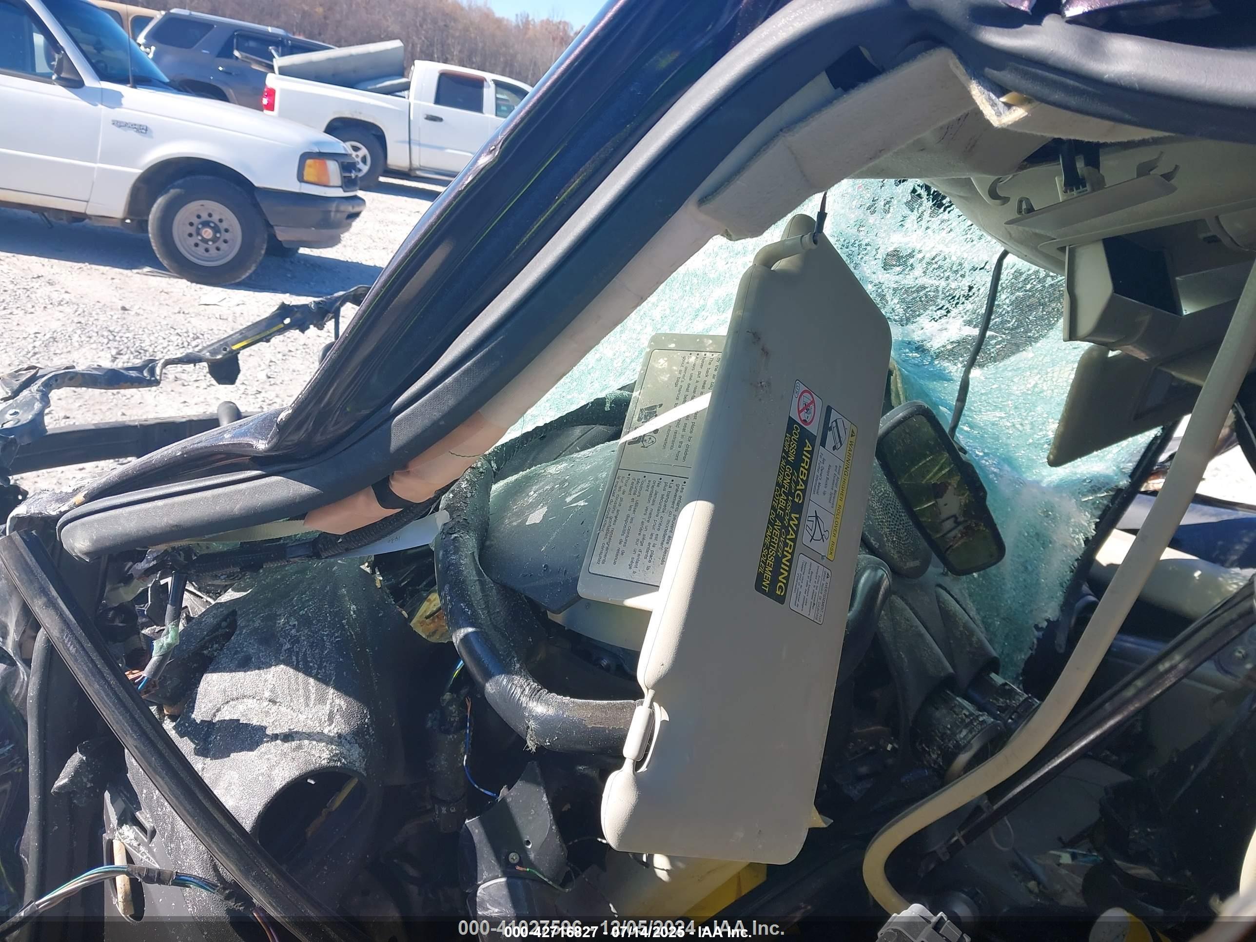 NISSAN ROGUE image 7