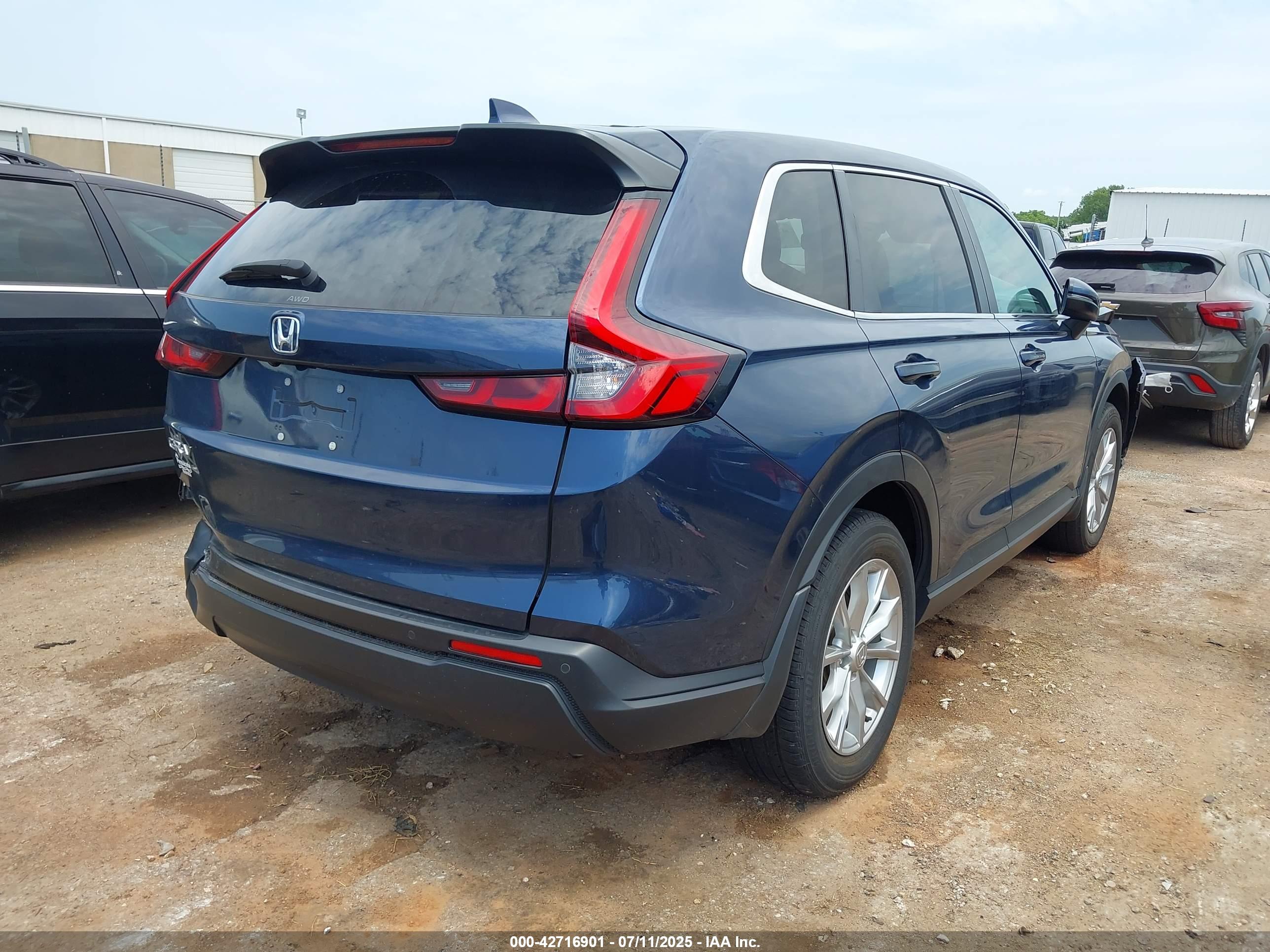 HONDA CR-V image 4