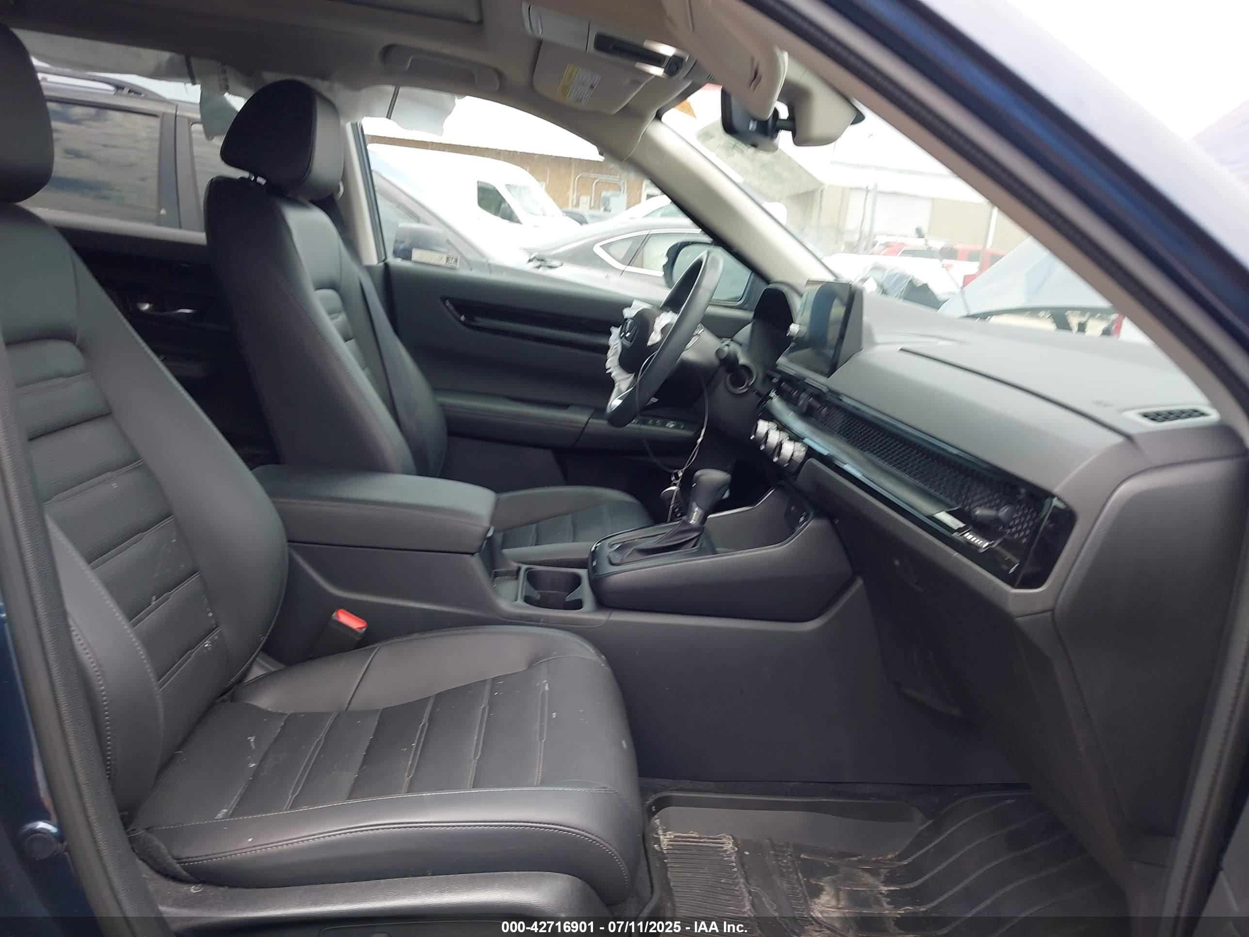 HONDA CR-V image 5
