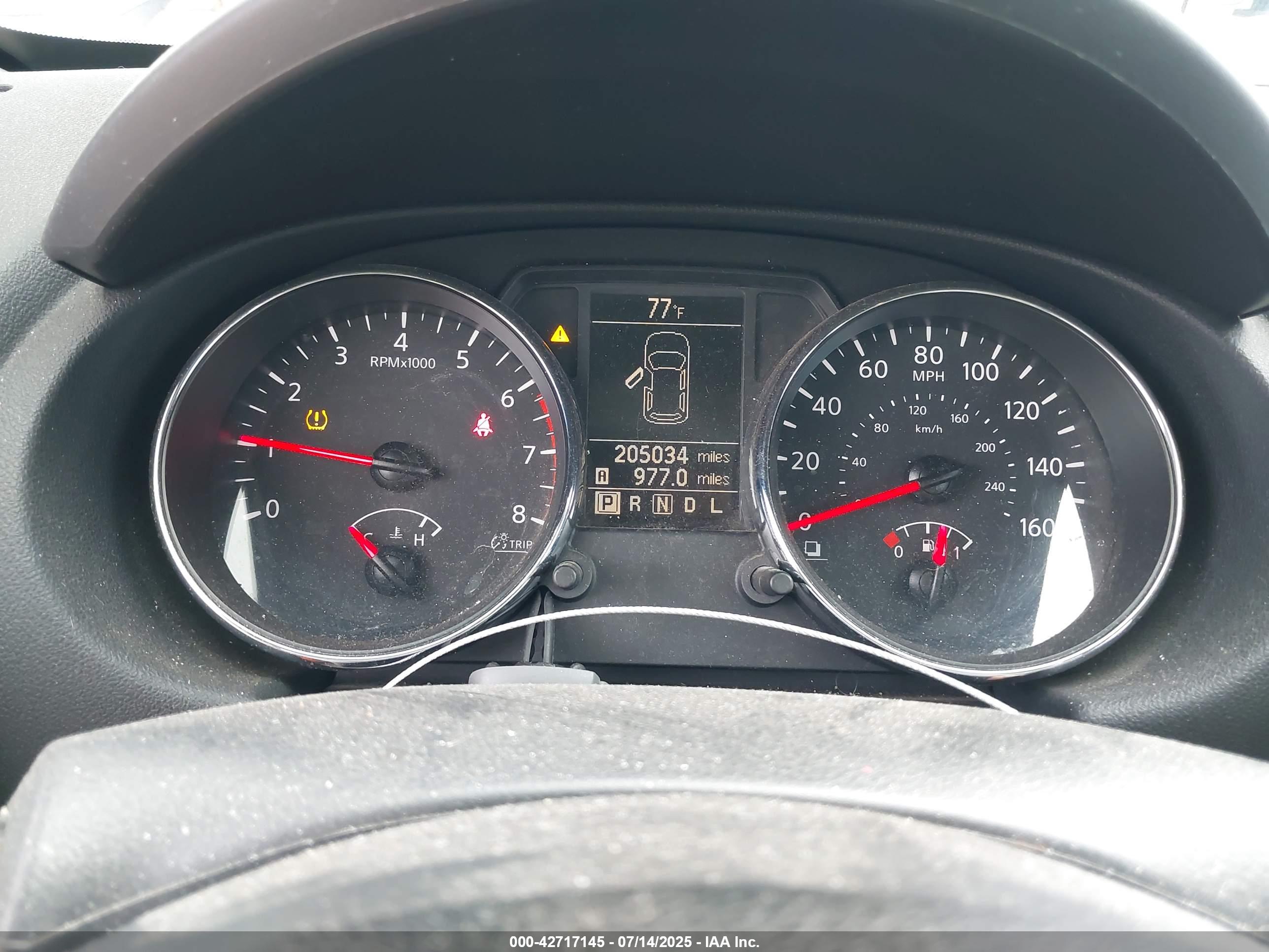NISSAN ROGUE image 7