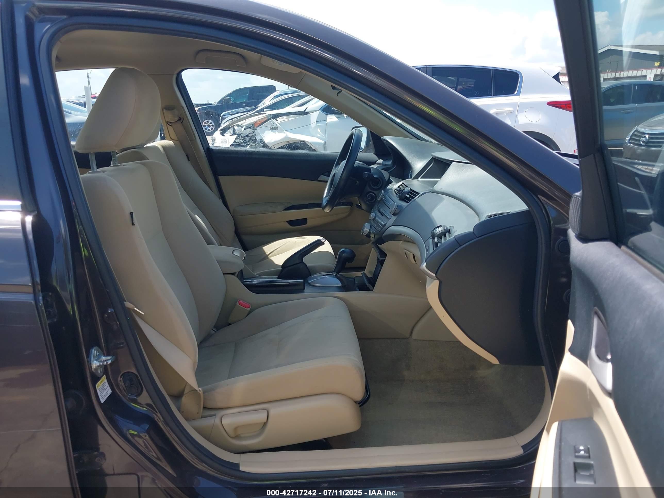 HONDA ACCORD image 5