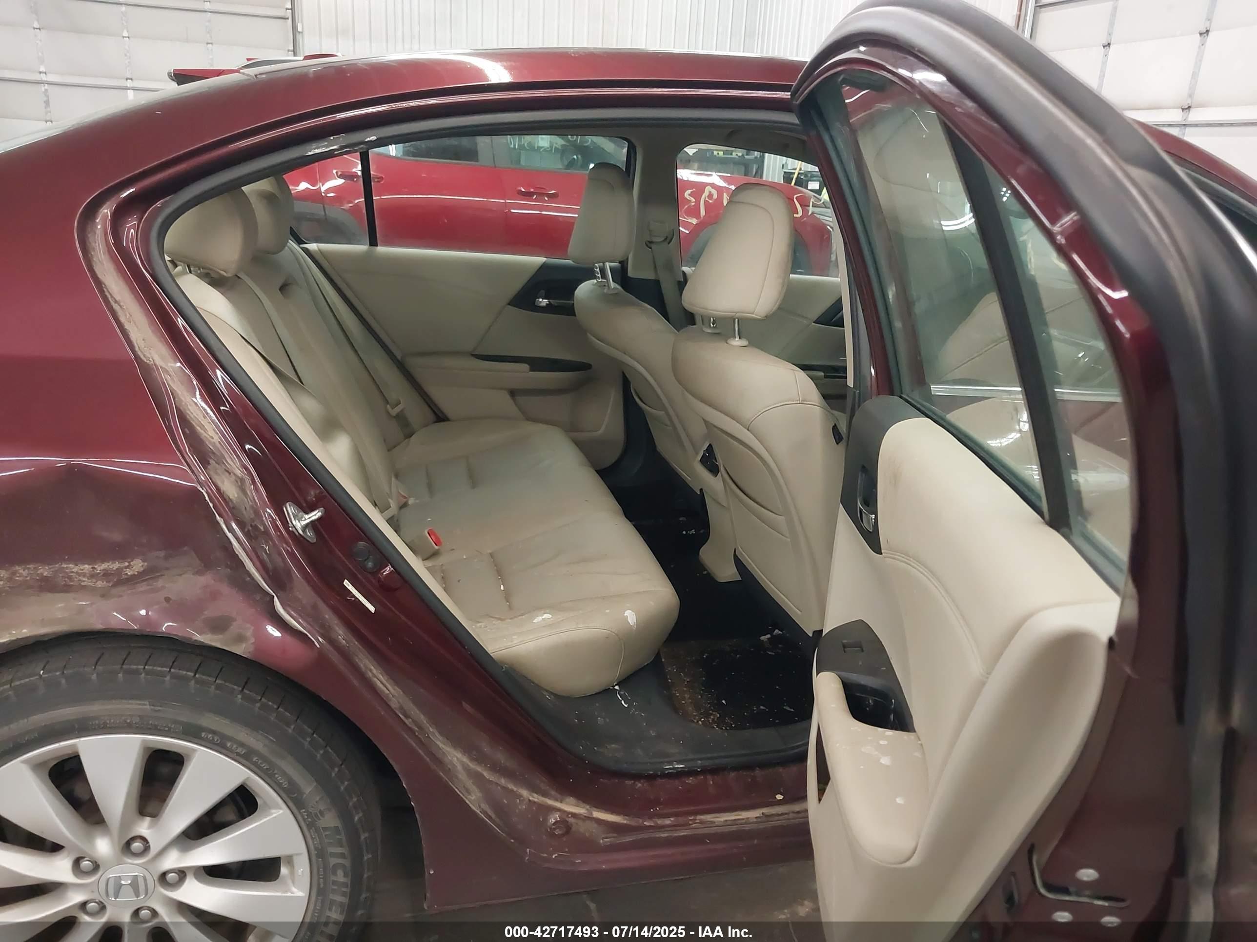 HONDA ACCORD image 8