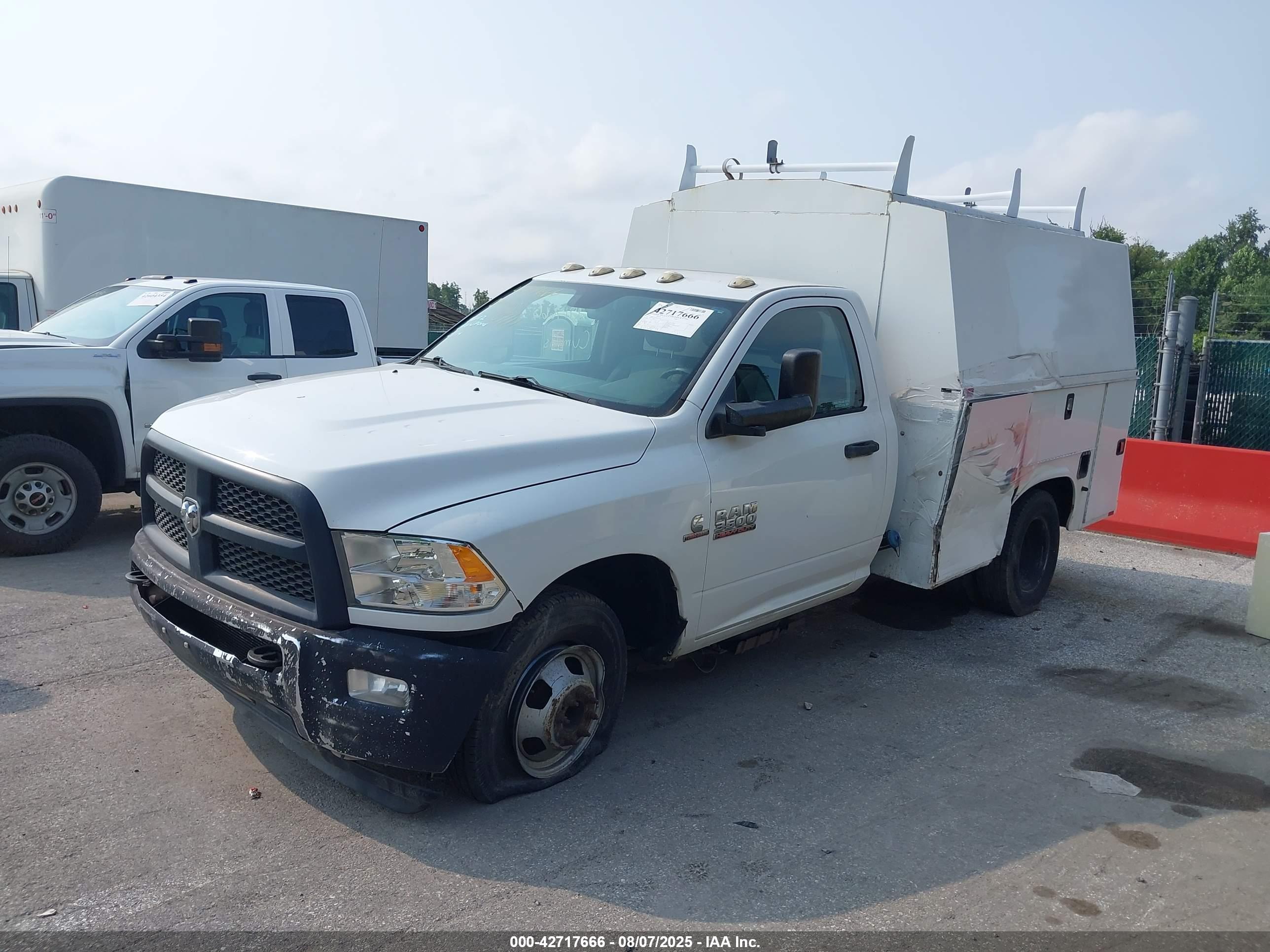 RAM 3500 image 2