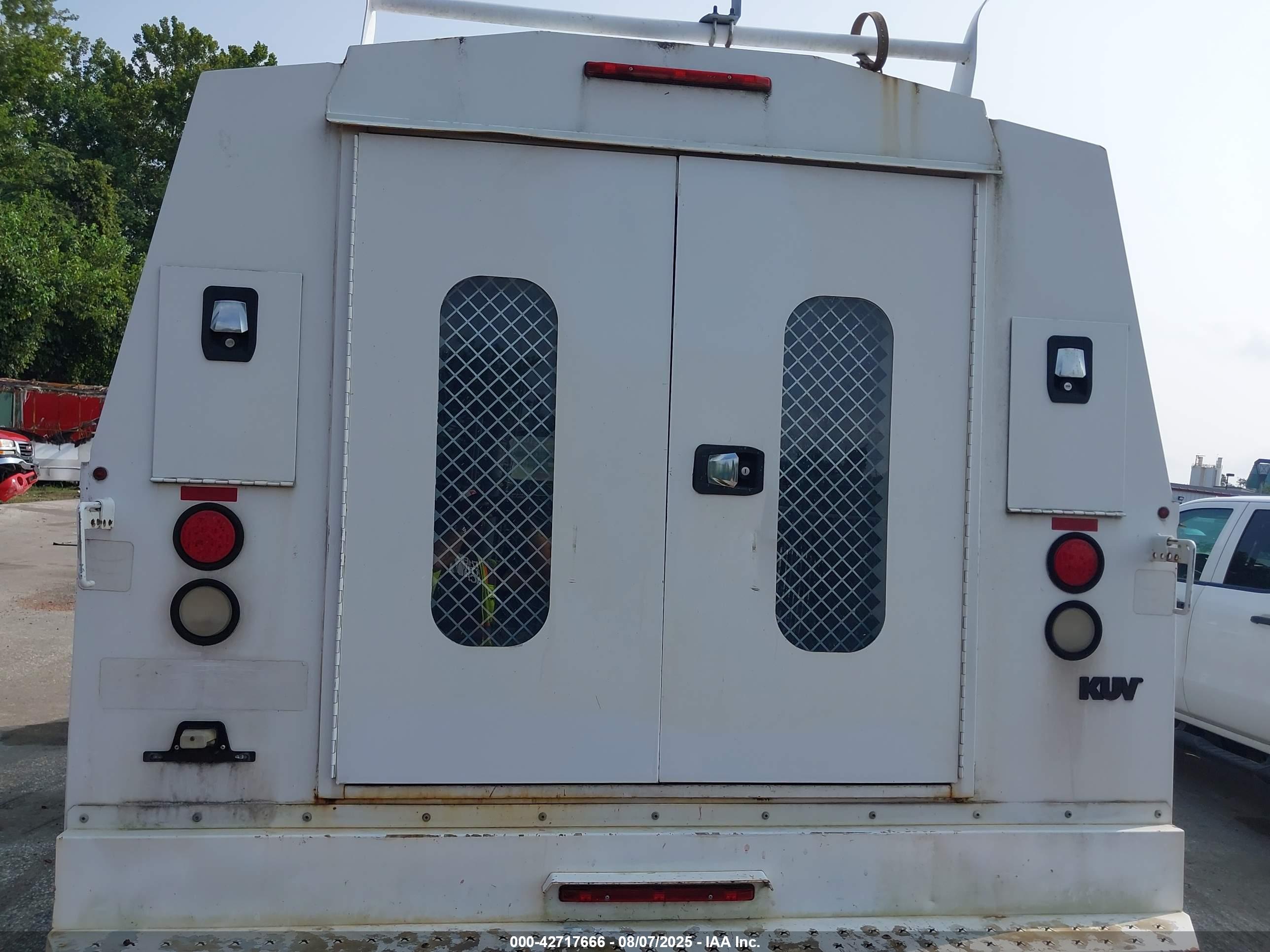 RAM 3500 image 7