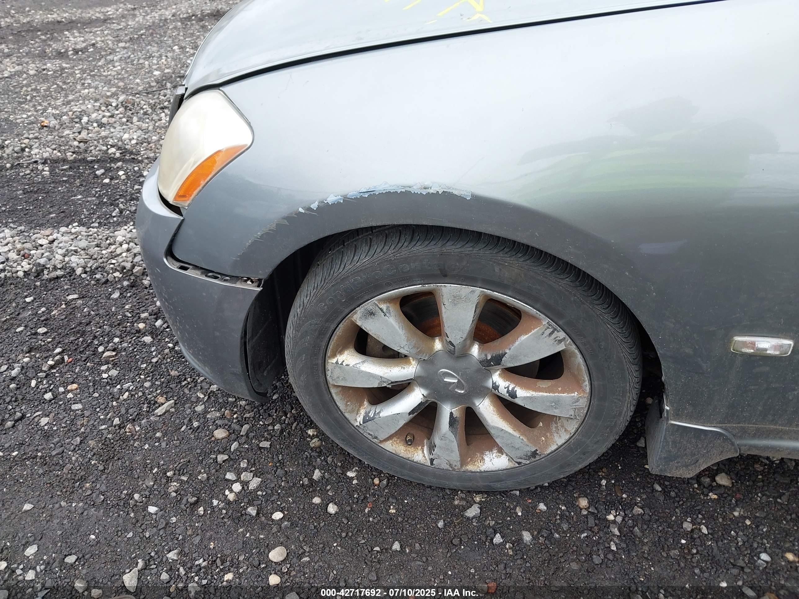 INFINITI M35X image 6