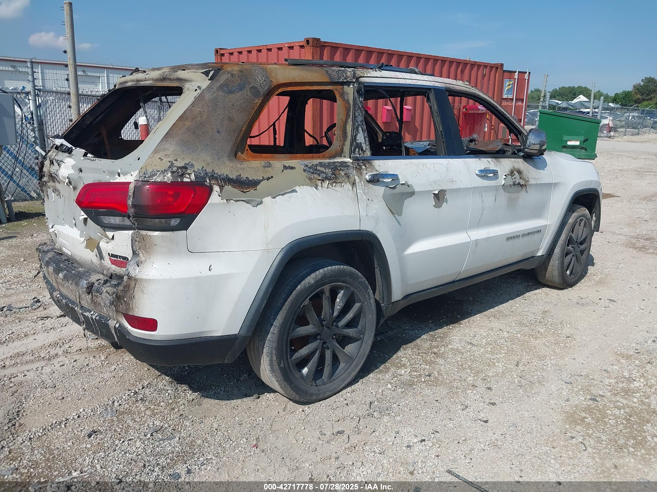 JEEP GRAND image 4