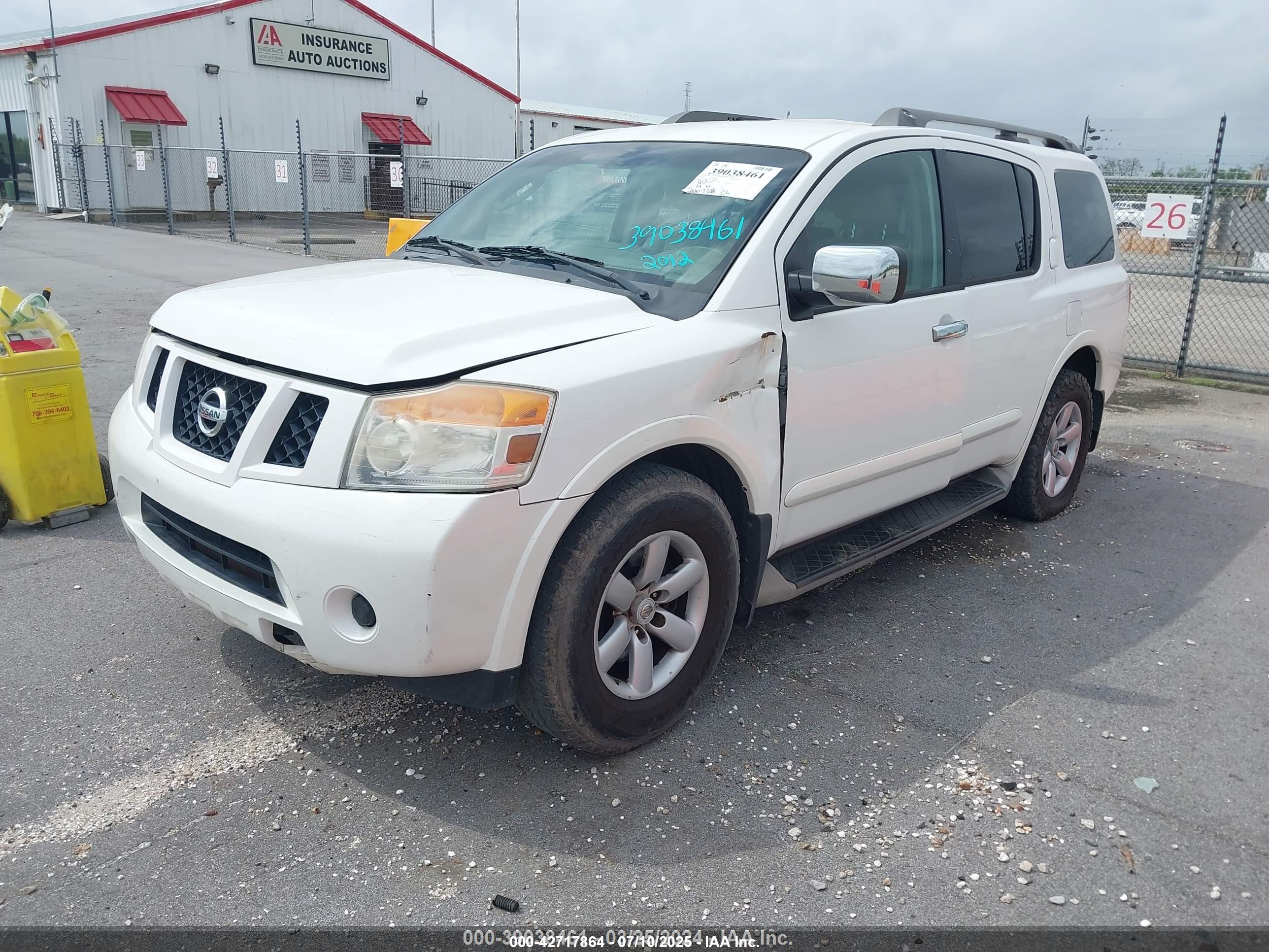 NISSAN ARMADA image 2