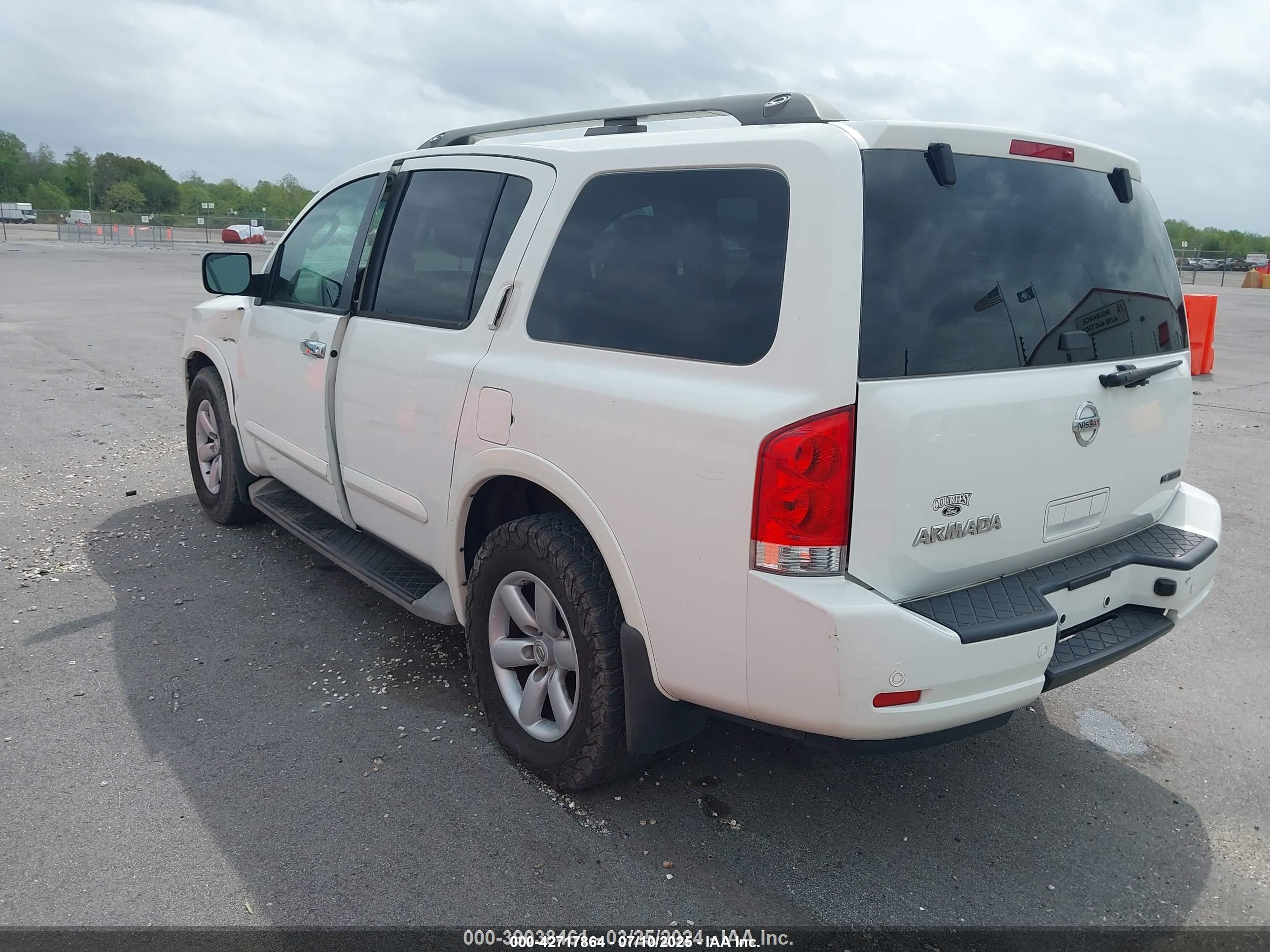 NISSAN ARMADA image 3