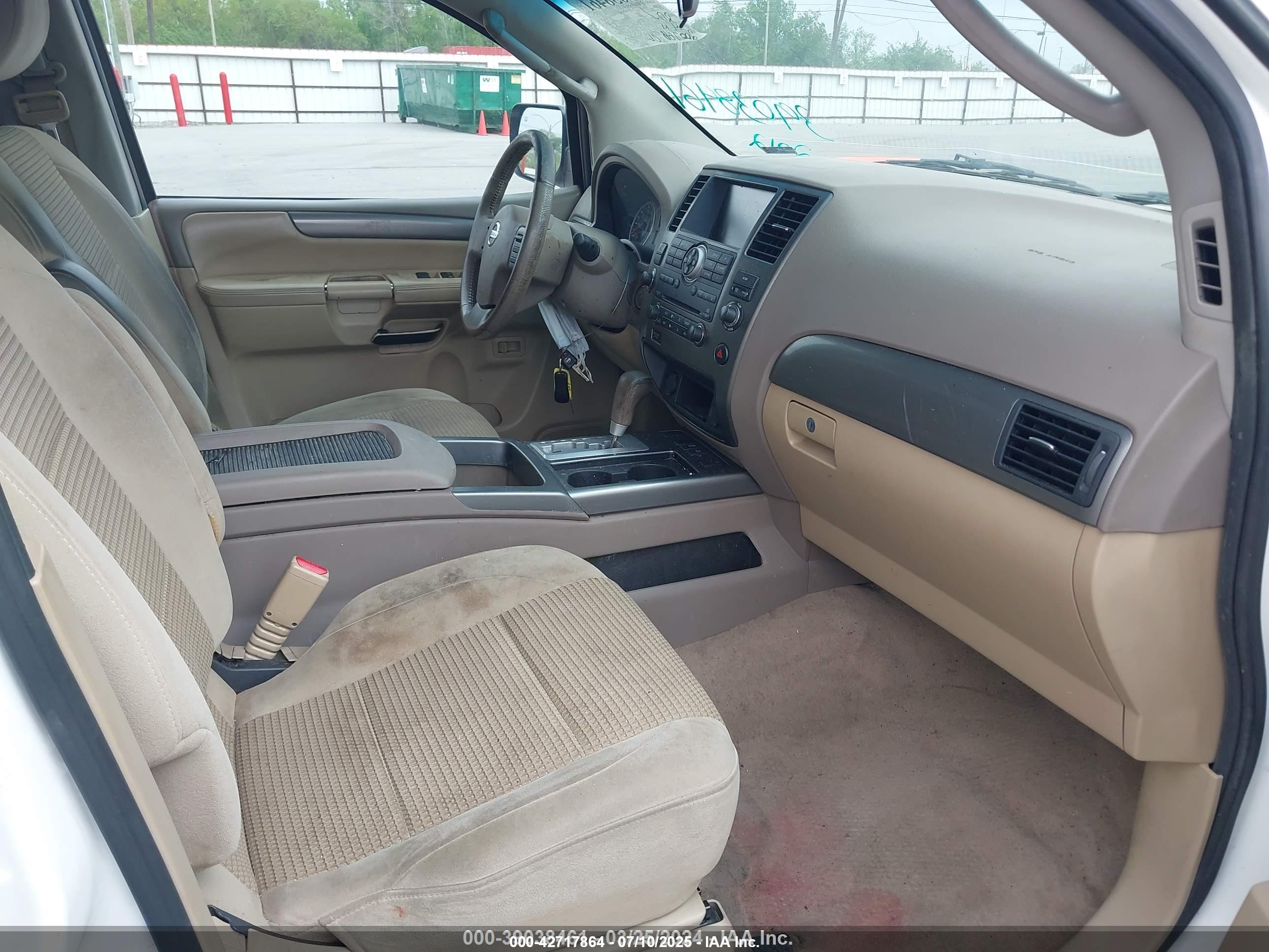 NISSAN ARMADA image 5