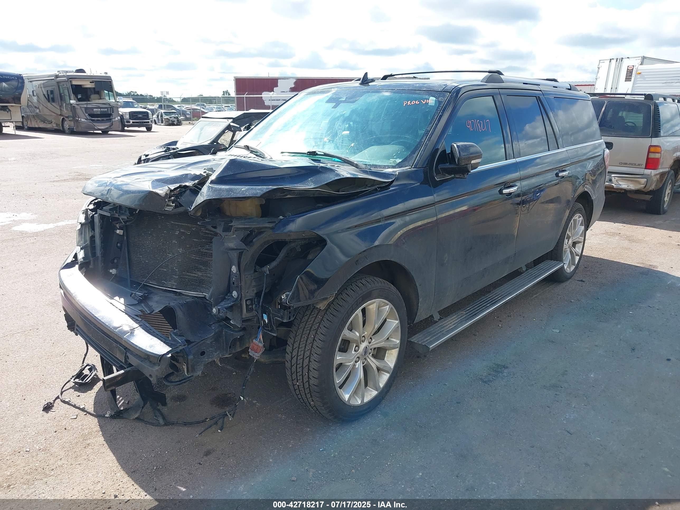 FORD EXPEDITION image 2