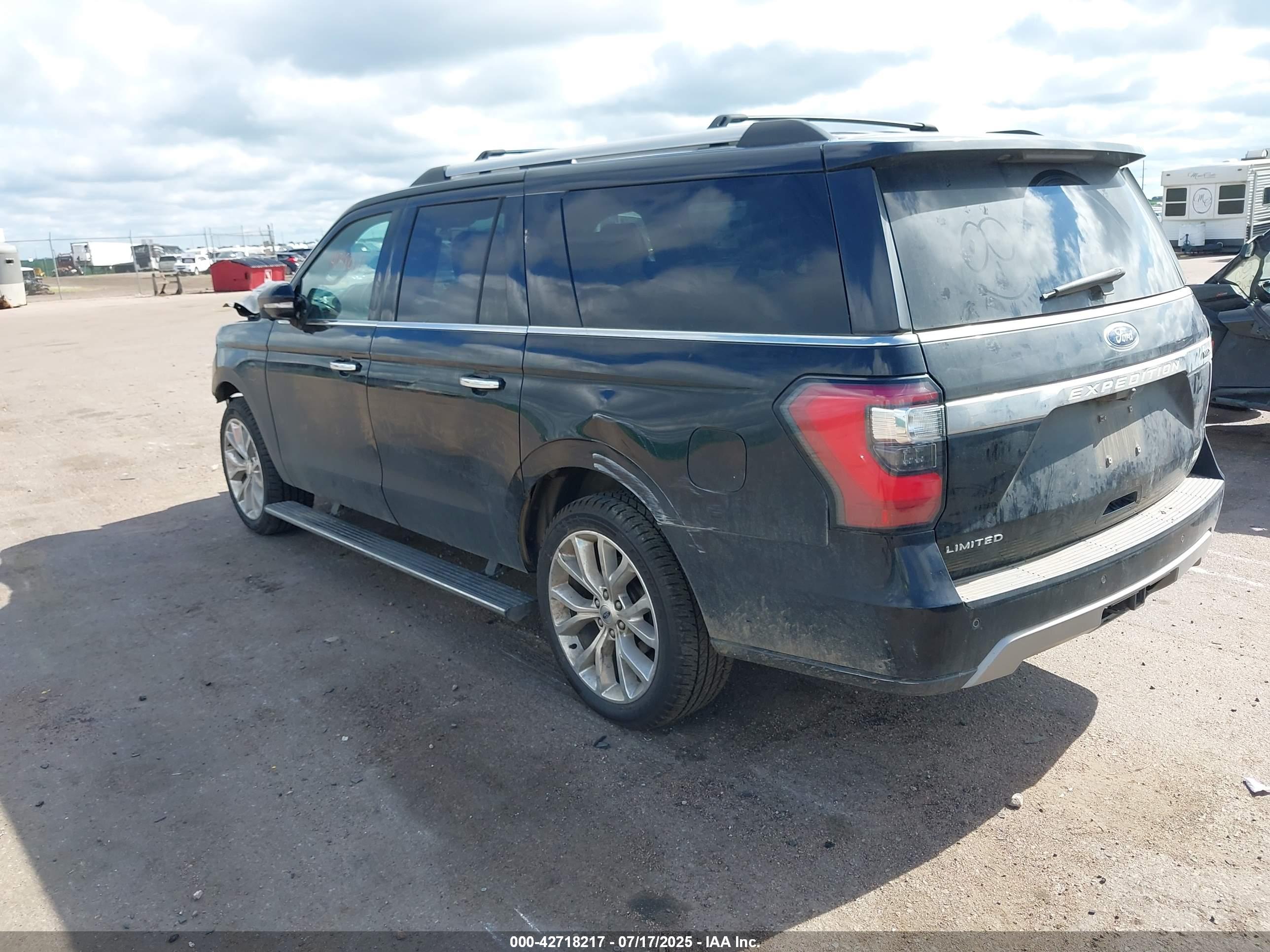 FORD EXPEDITION image 3