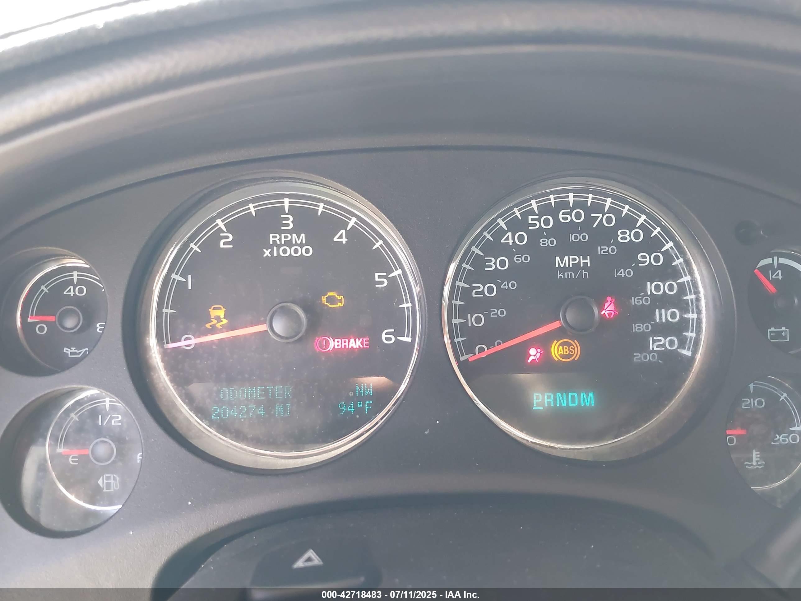 GMC YUKON image 7