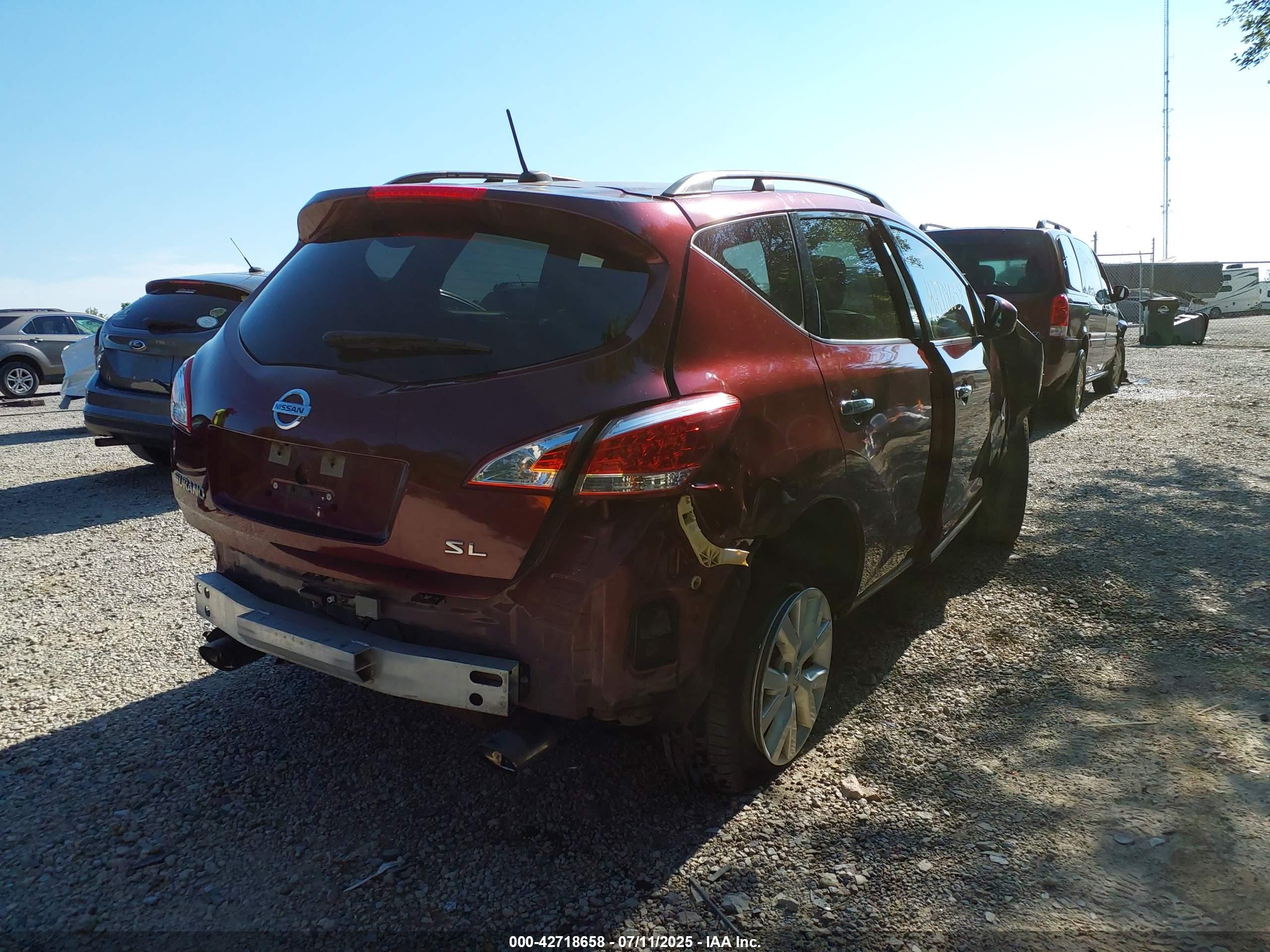 NISSAN MURANO image 4