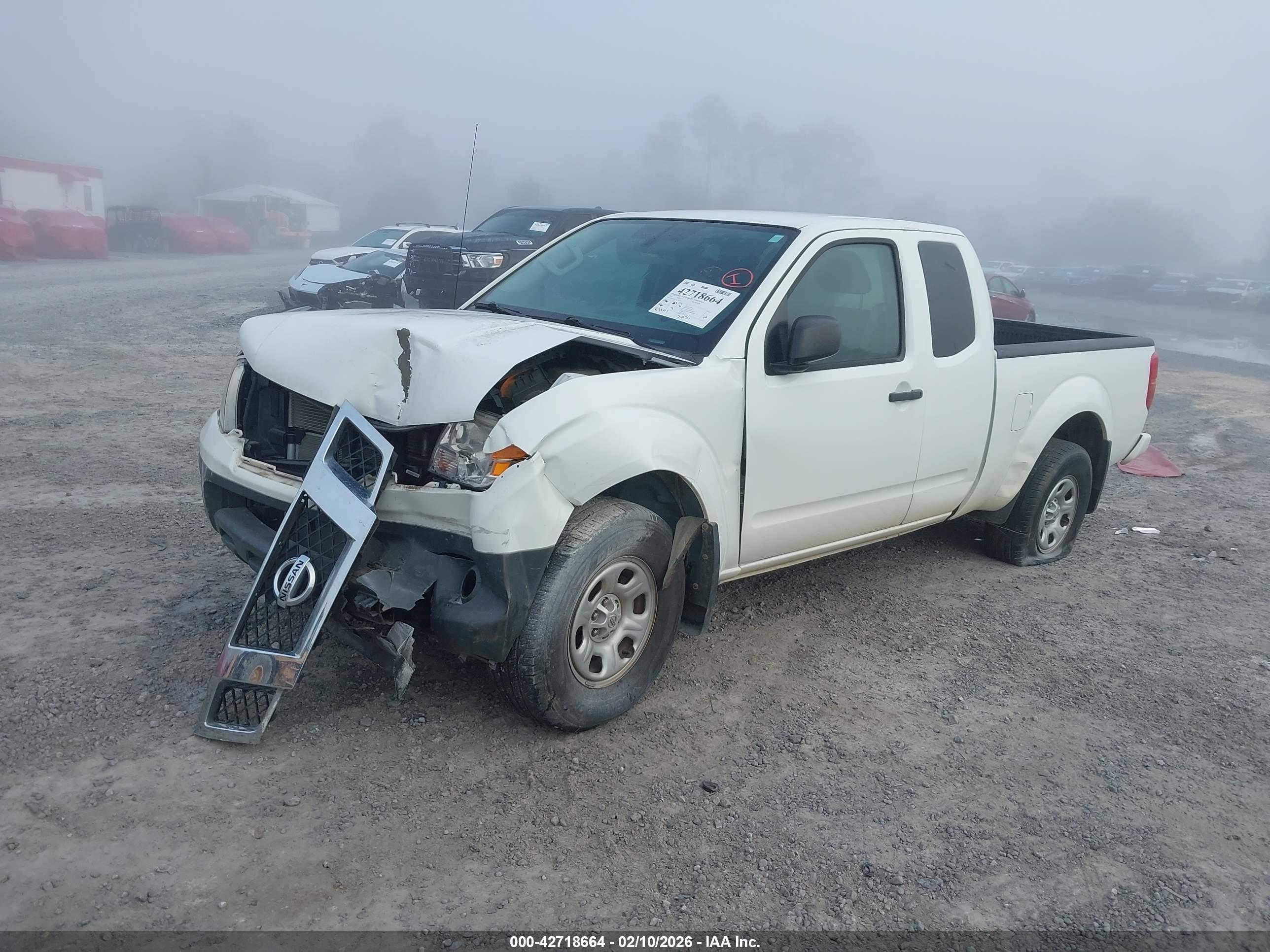NISSAN FRONTIER image 2