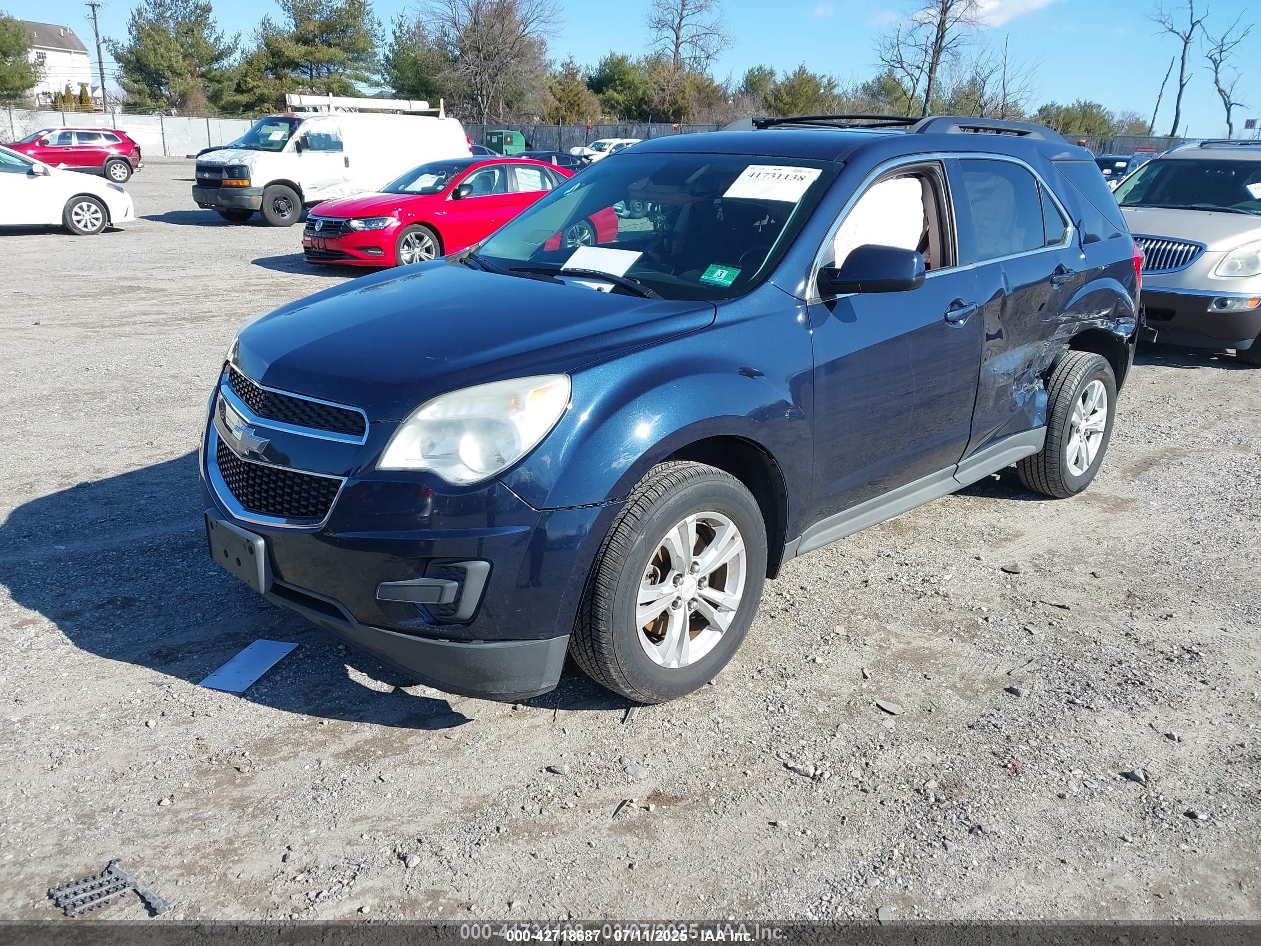CHEVROLET EQUINOX image 2