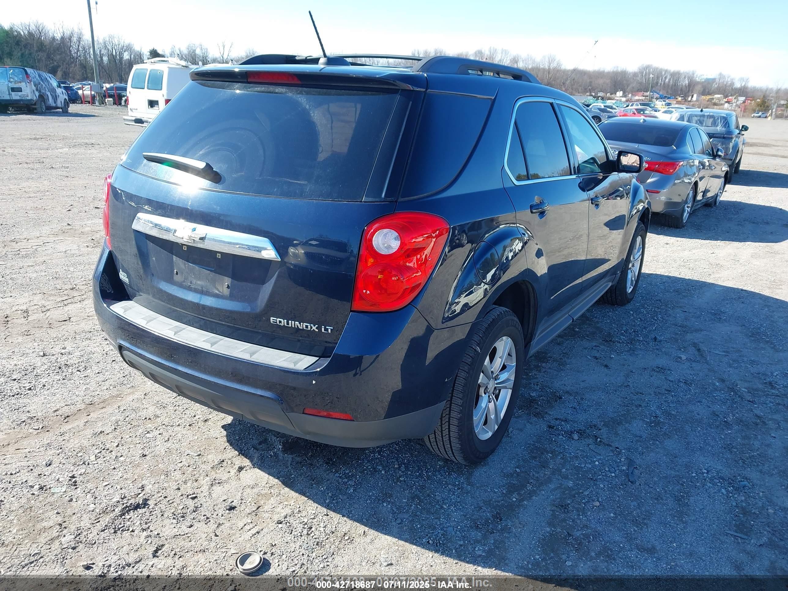 CHEVROLET EQUINOX image 4