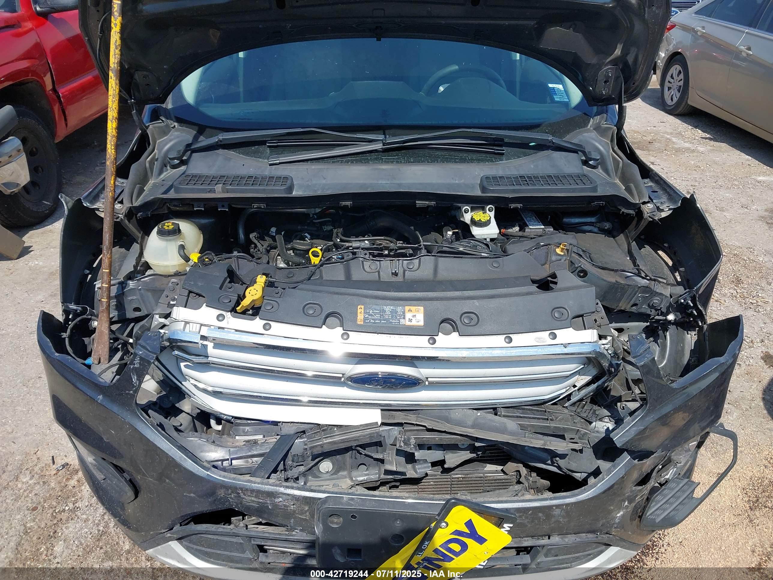 FORD ESCAPE image 10