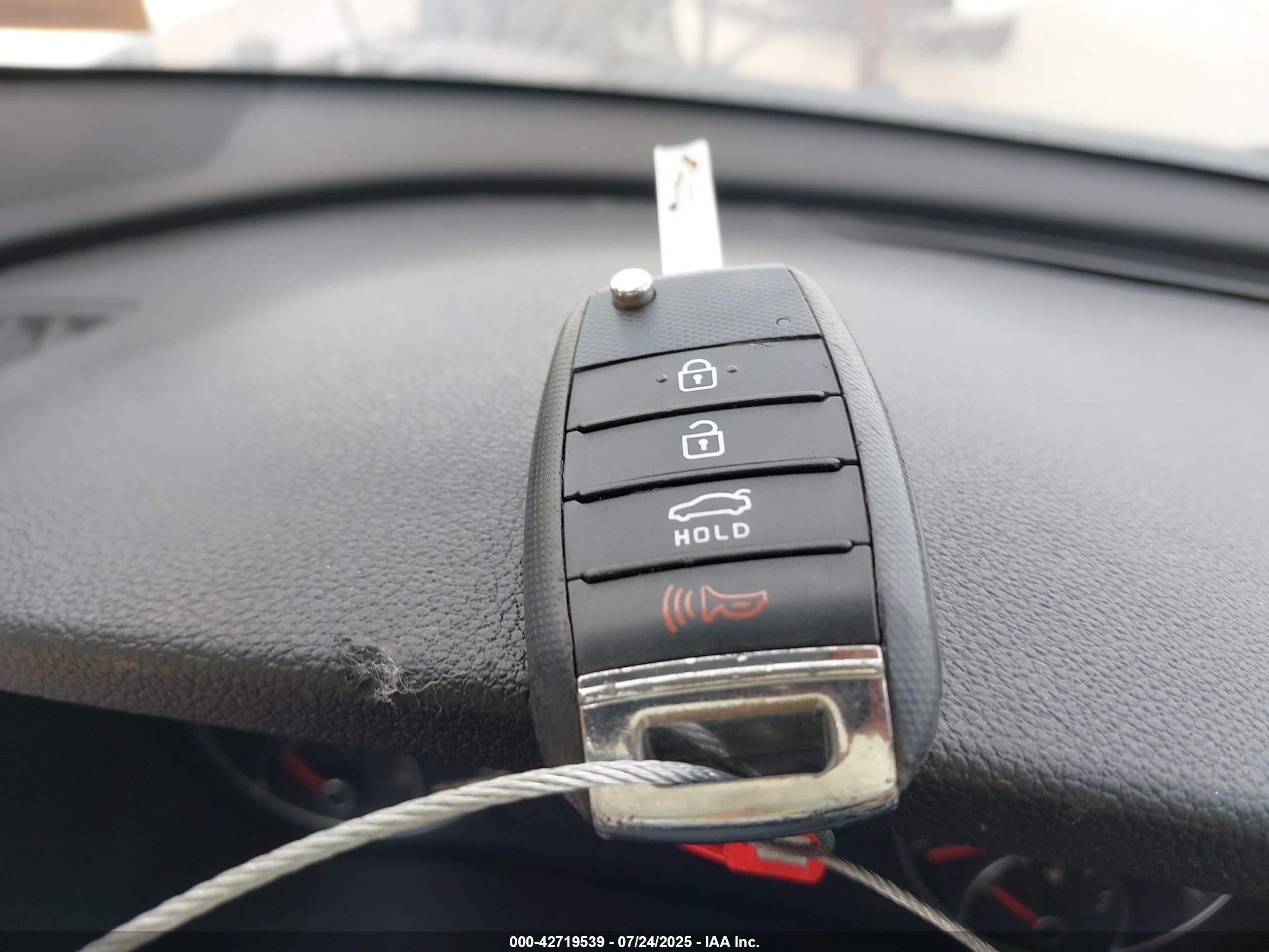 KIA OPTIMA image 11