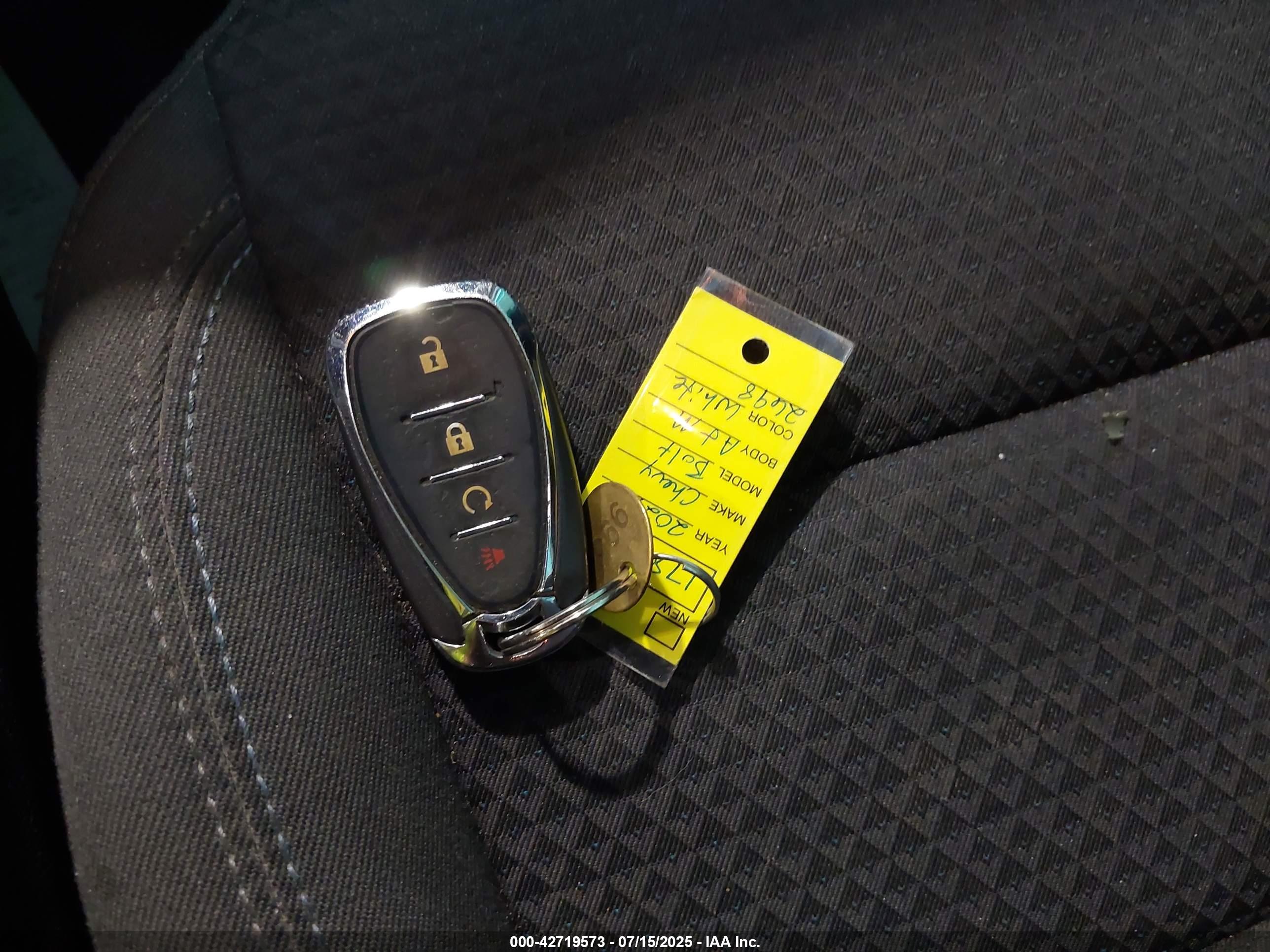 CHEVROLET BOLT image 11
