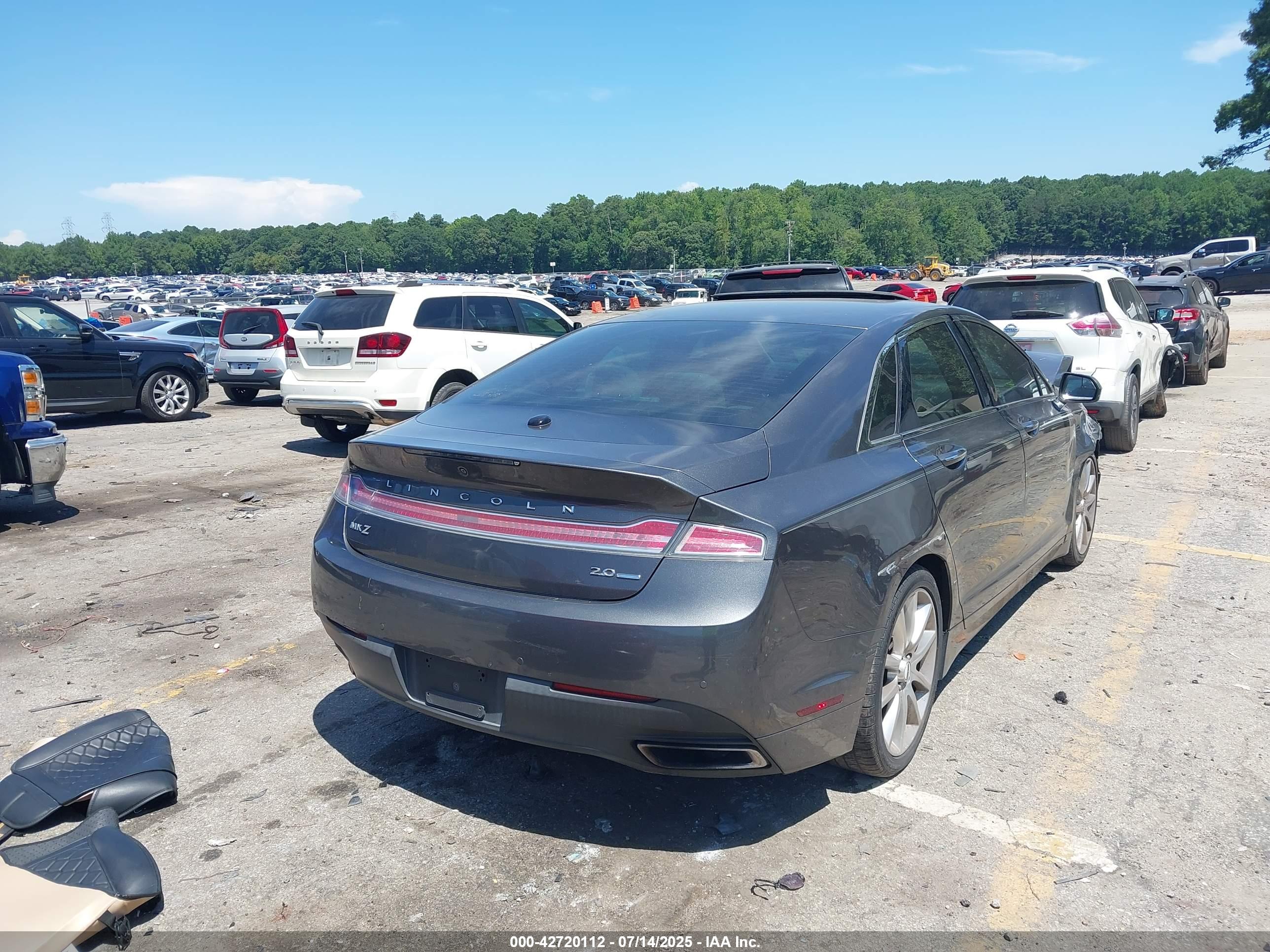 LINCOLN MKZ image 4