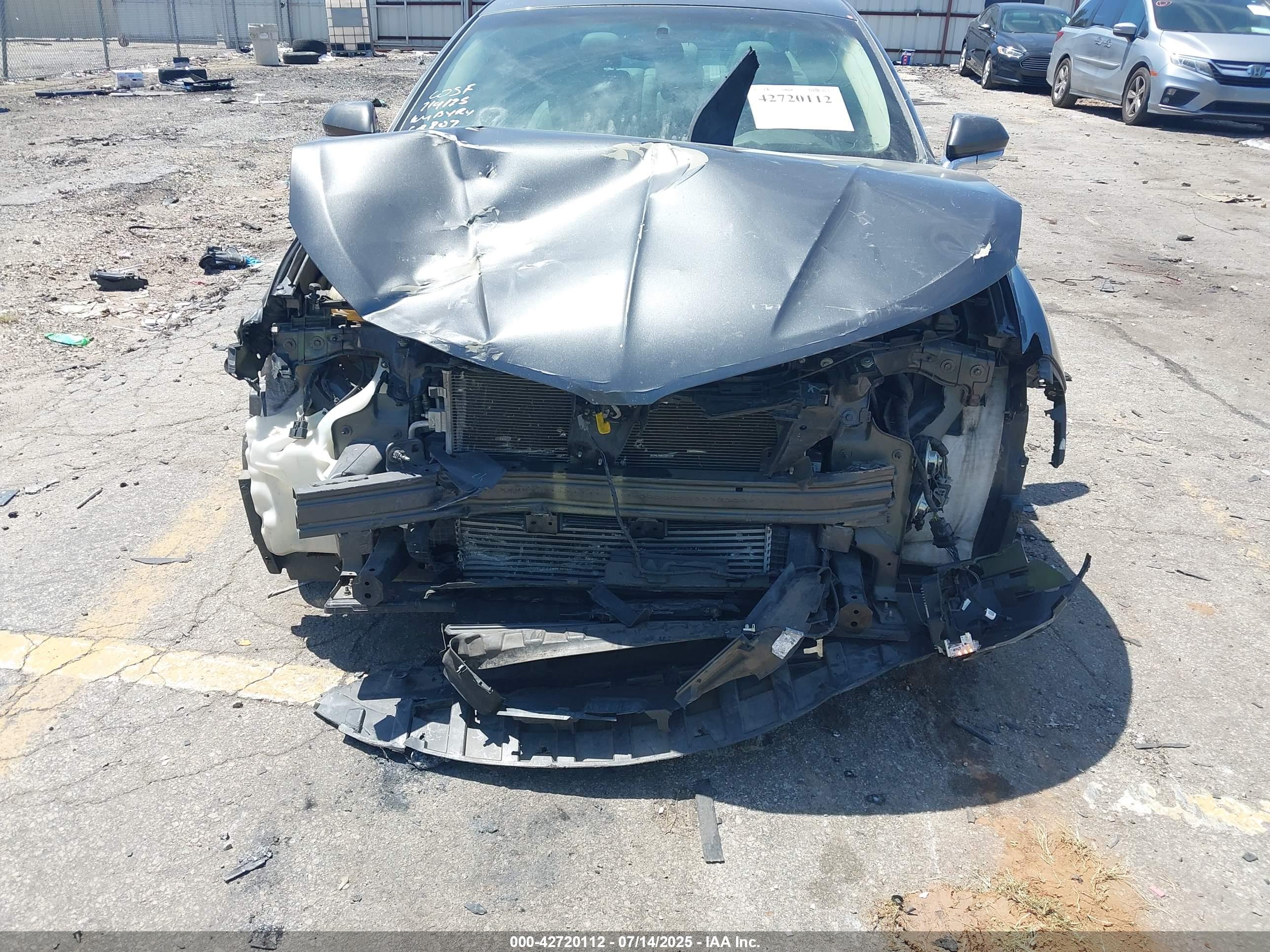 LINCOLN MKZ image 6