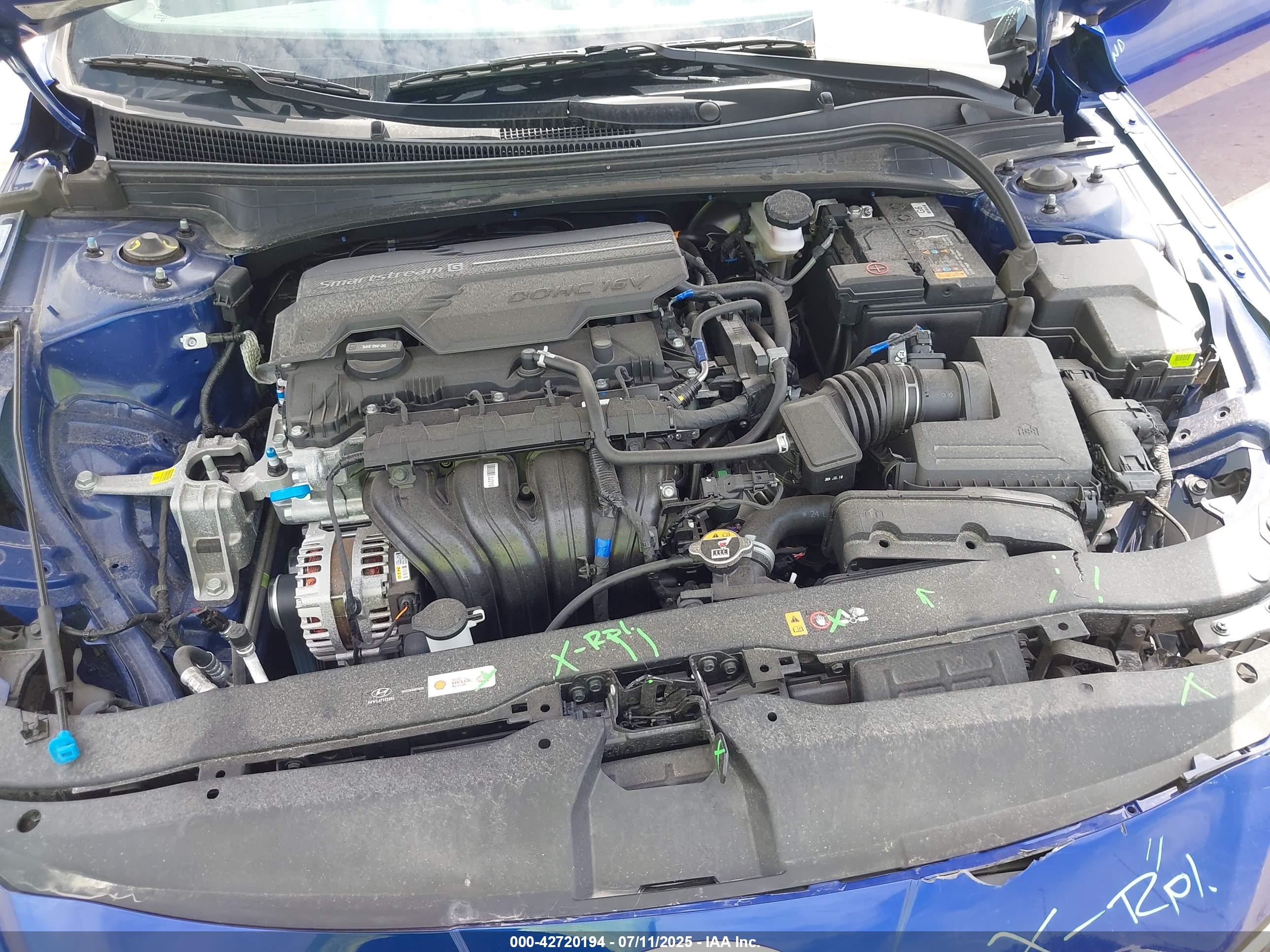 HYUNDAI ELANTRA image 10