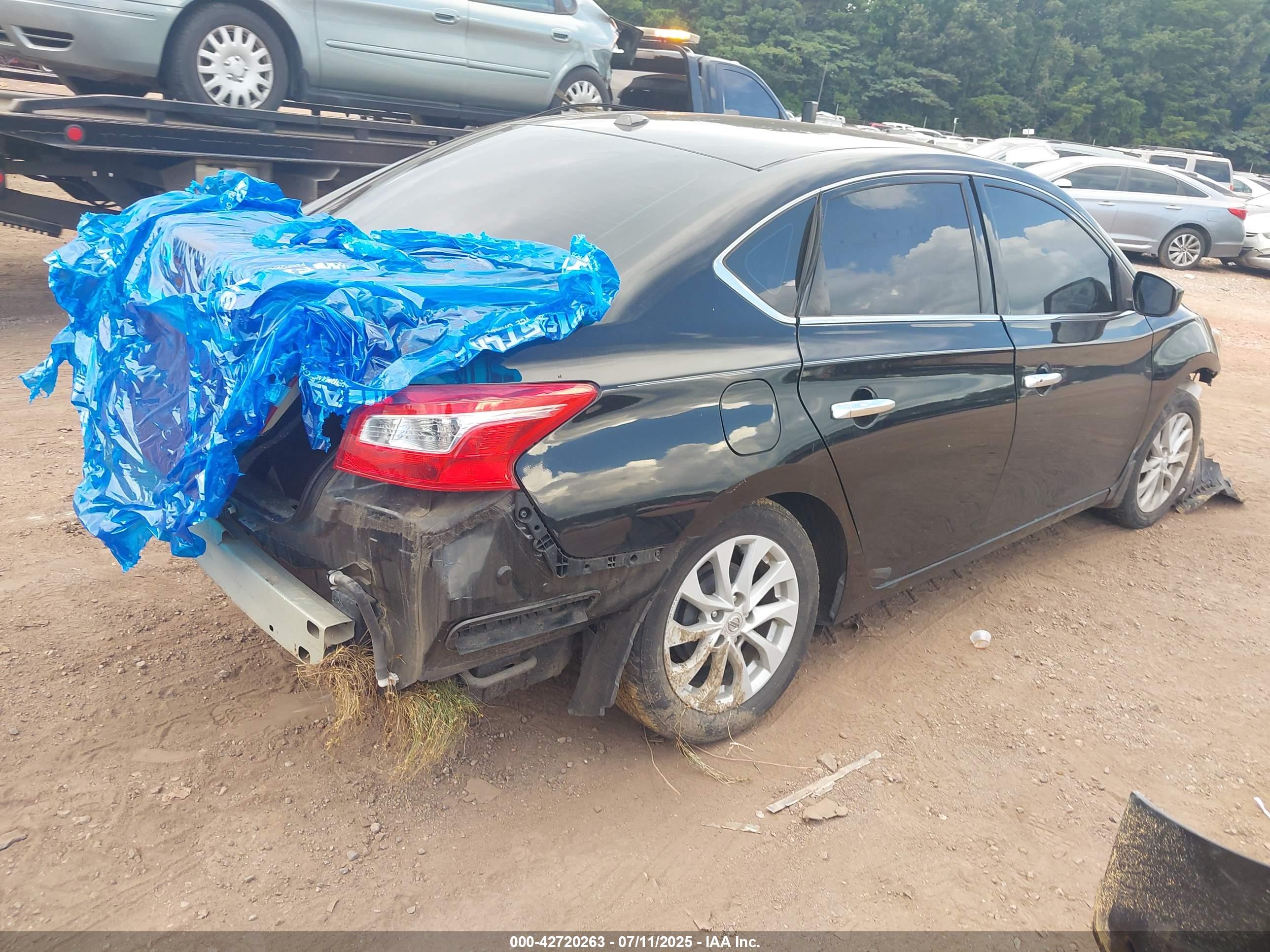 NISSAN SENTRA image 4