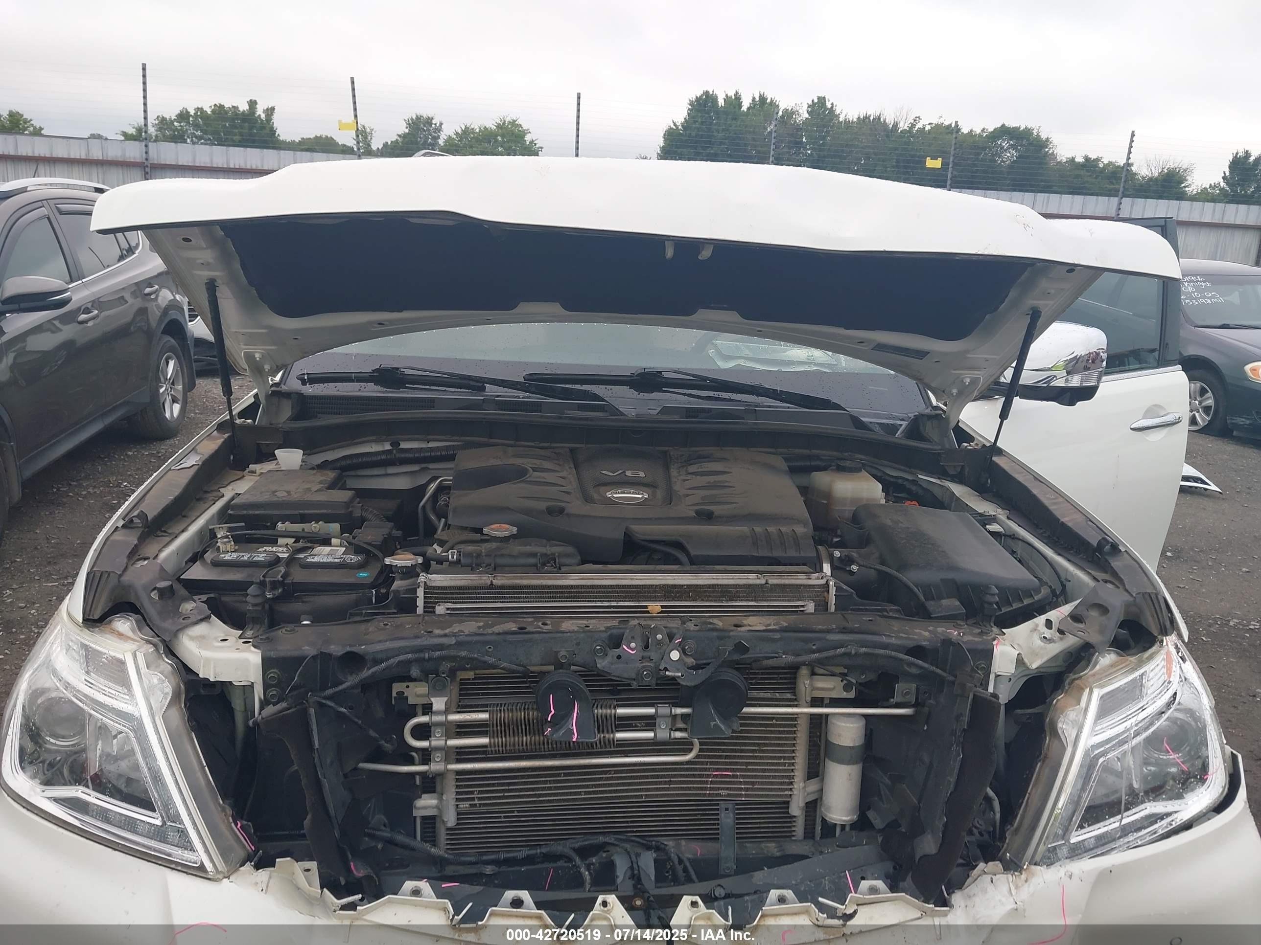 NISSAN ARMADA image 10