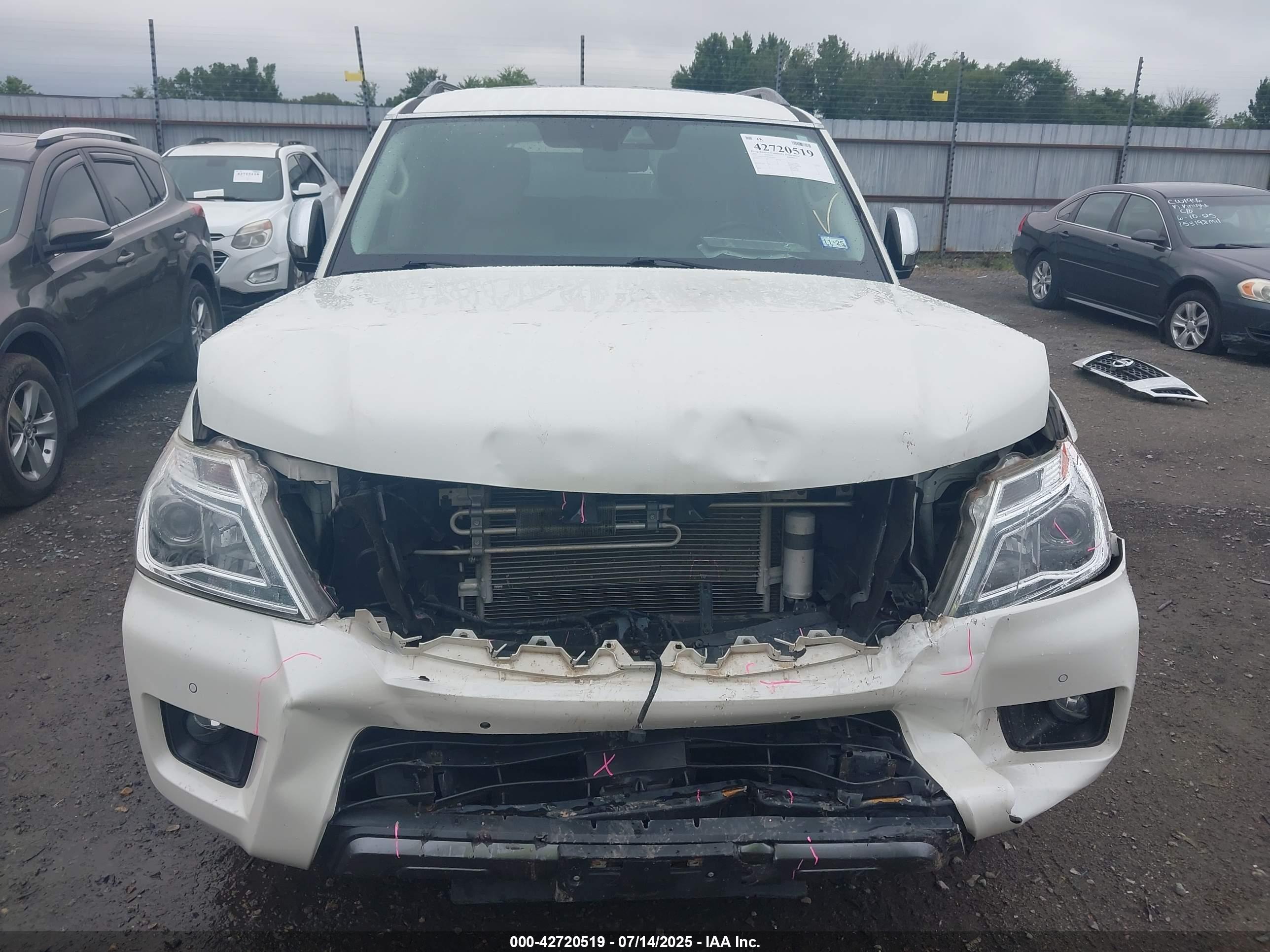 NISSAN ARMADA image 6