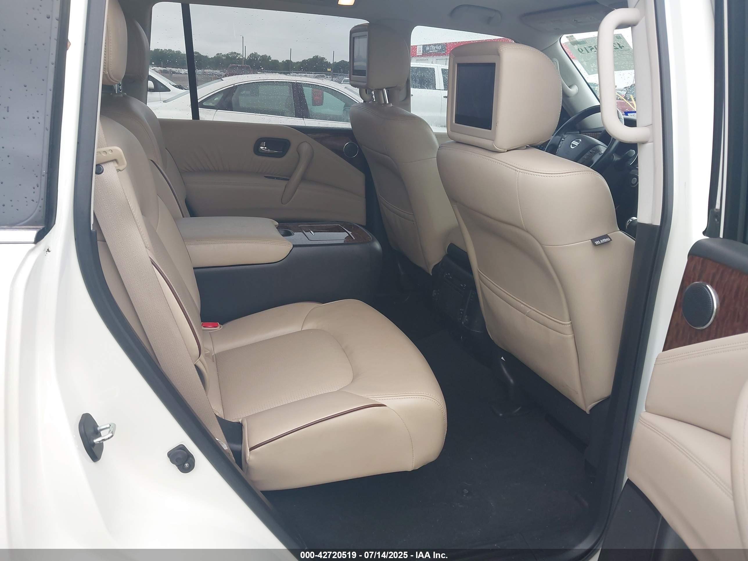 NISSAN ARMADA image 8