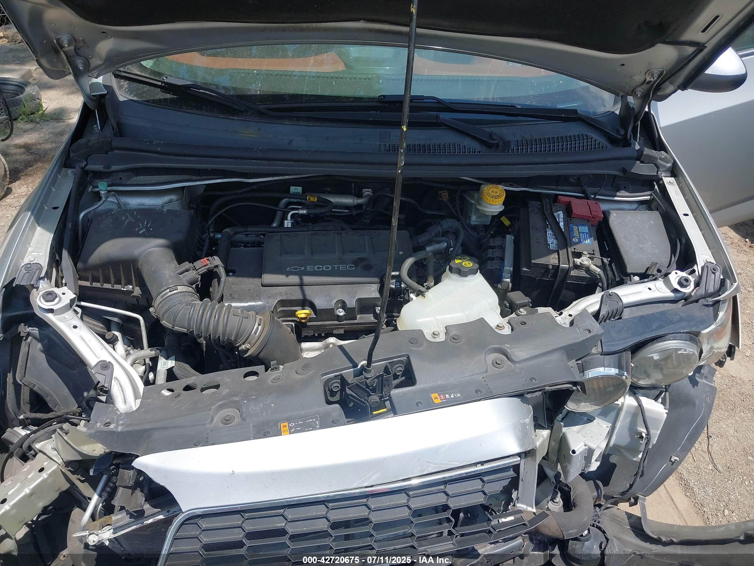 CHEVROLET SONIC image 10