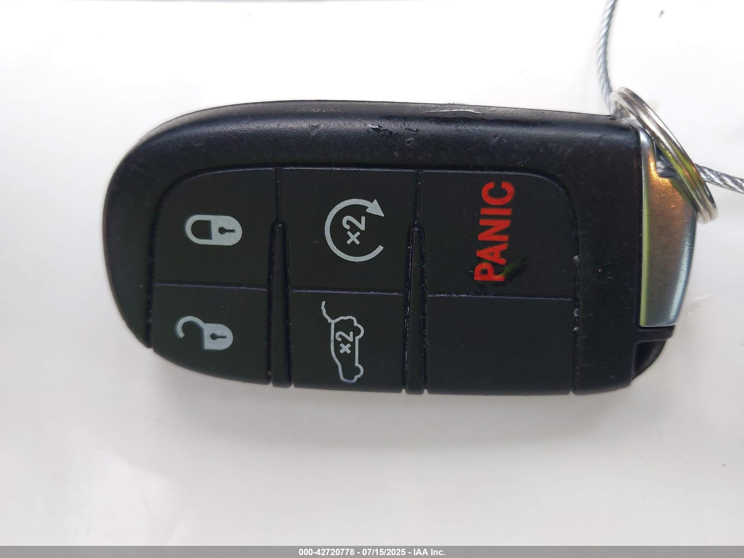 JEEP GRAND image 11
