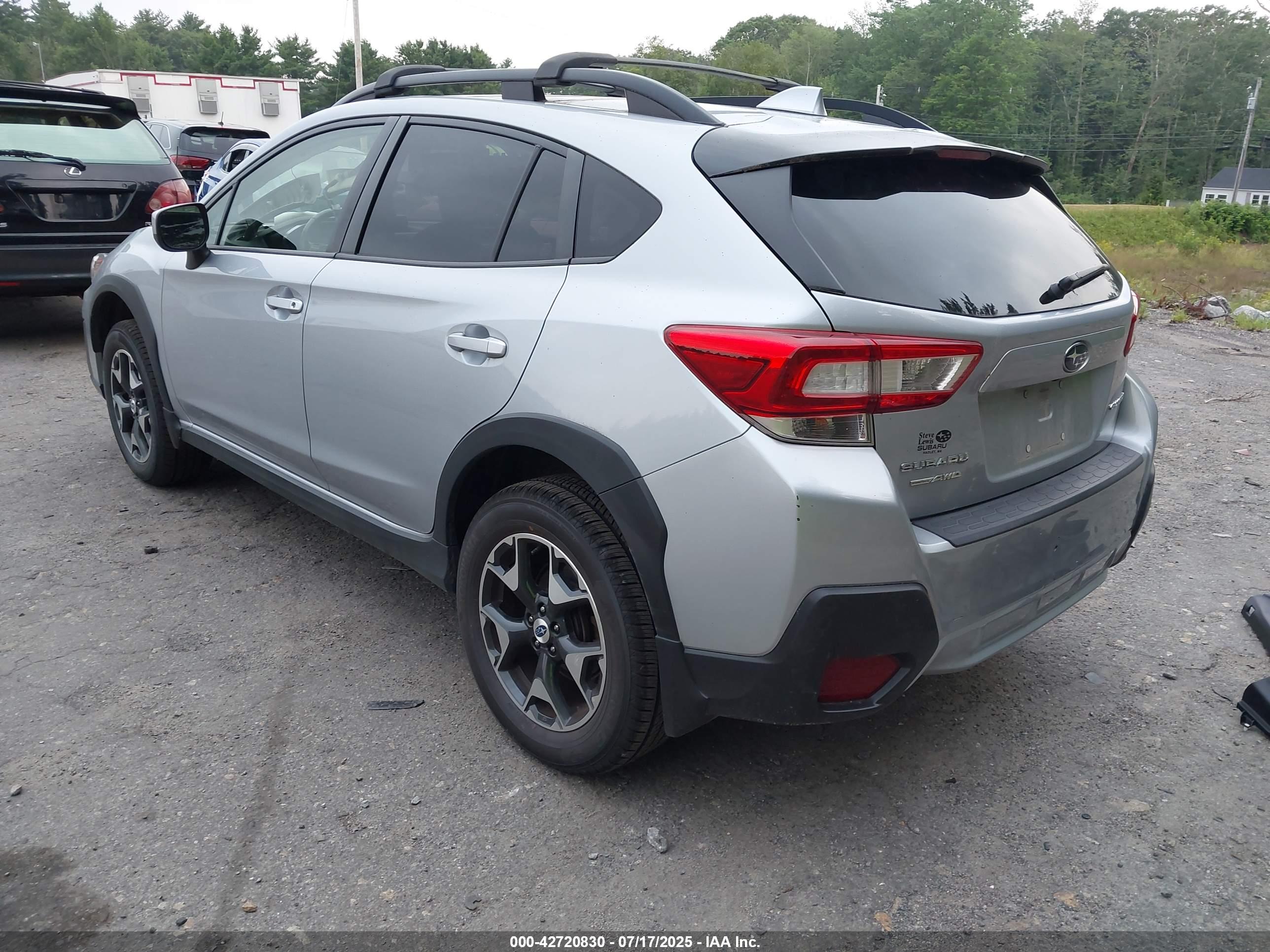 SUBARU CROSSTREK image 3