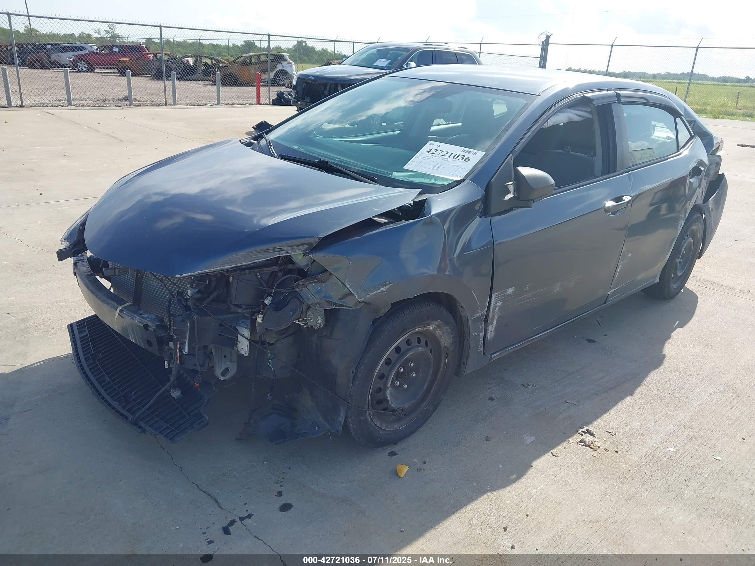 TOYOTA COROLLA image 2