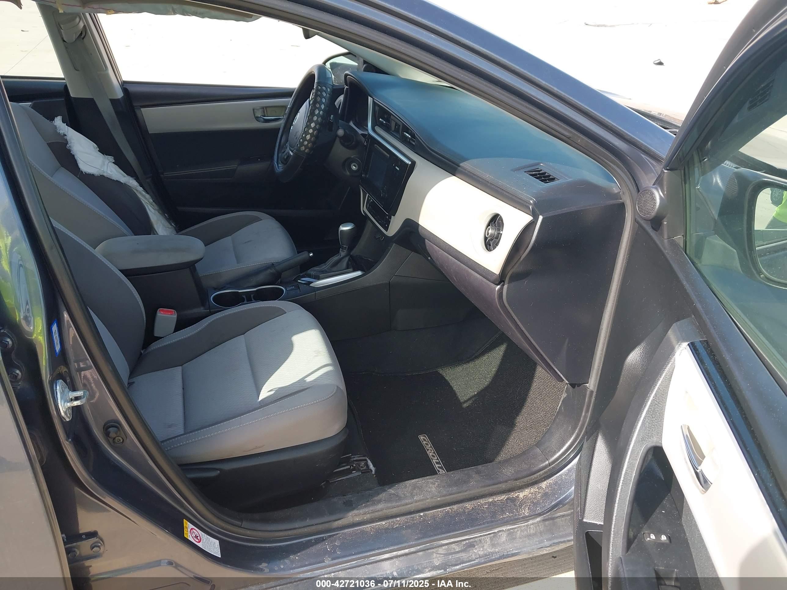 TOYOTA COROLLA image 5