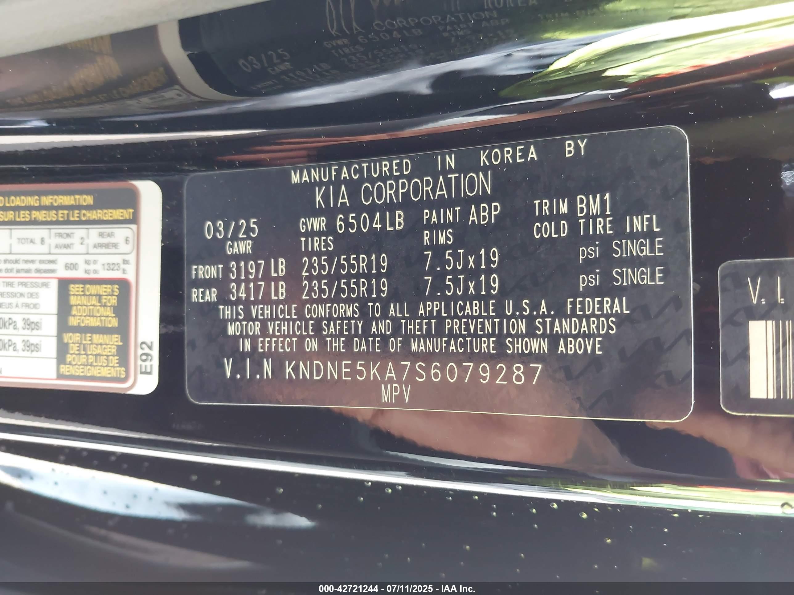 KIA CARNIVAL image 9