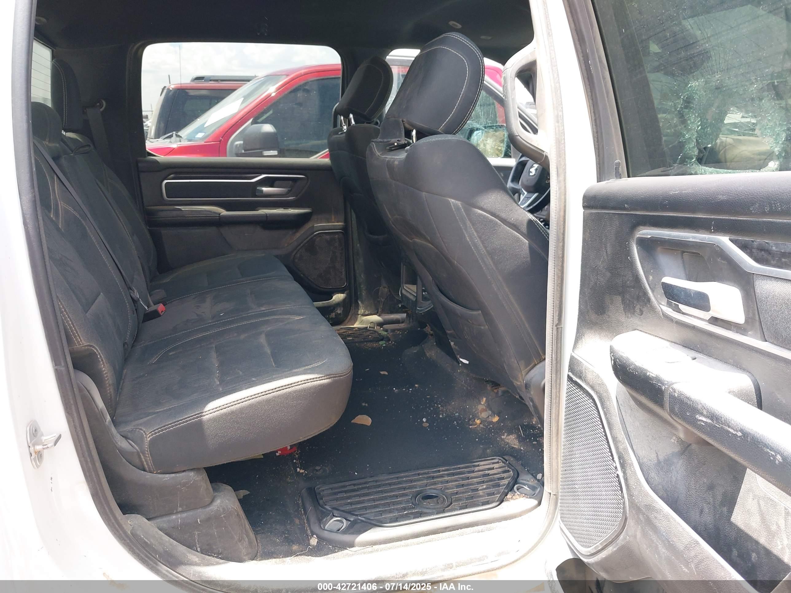 RAM 1500 image 8