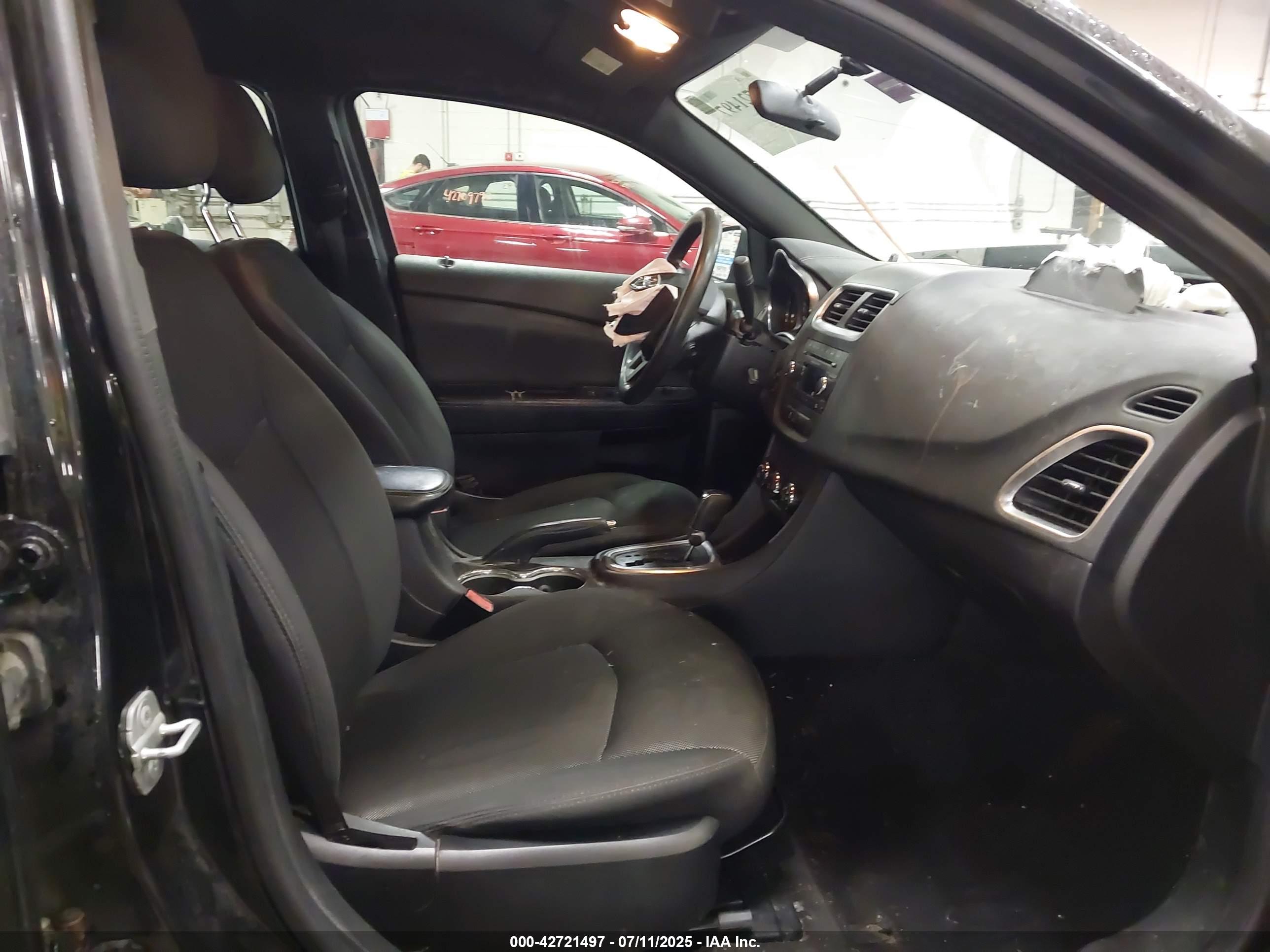 DODGE AVENGER image 5