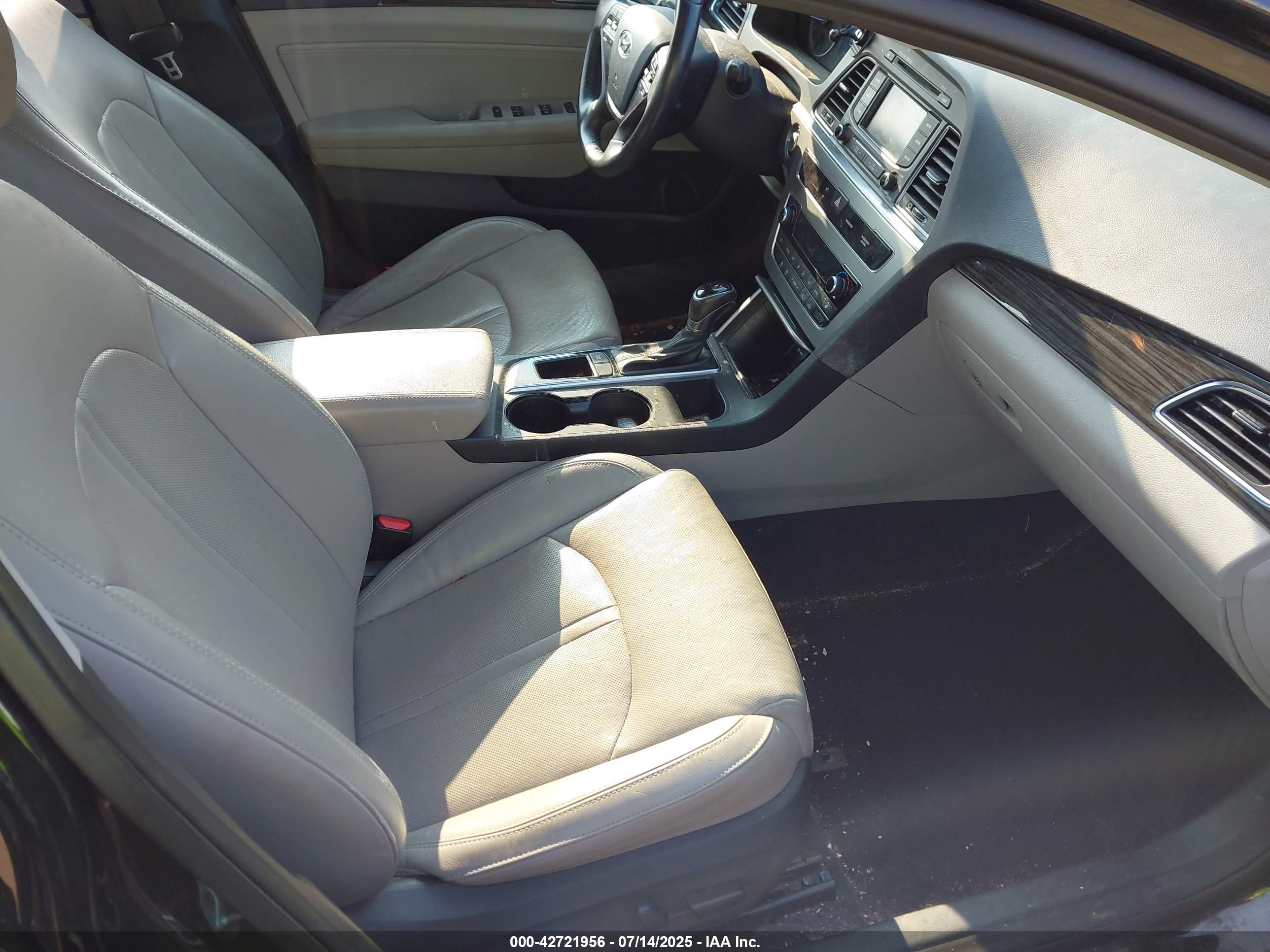 HYUNDAI SONATA image 5