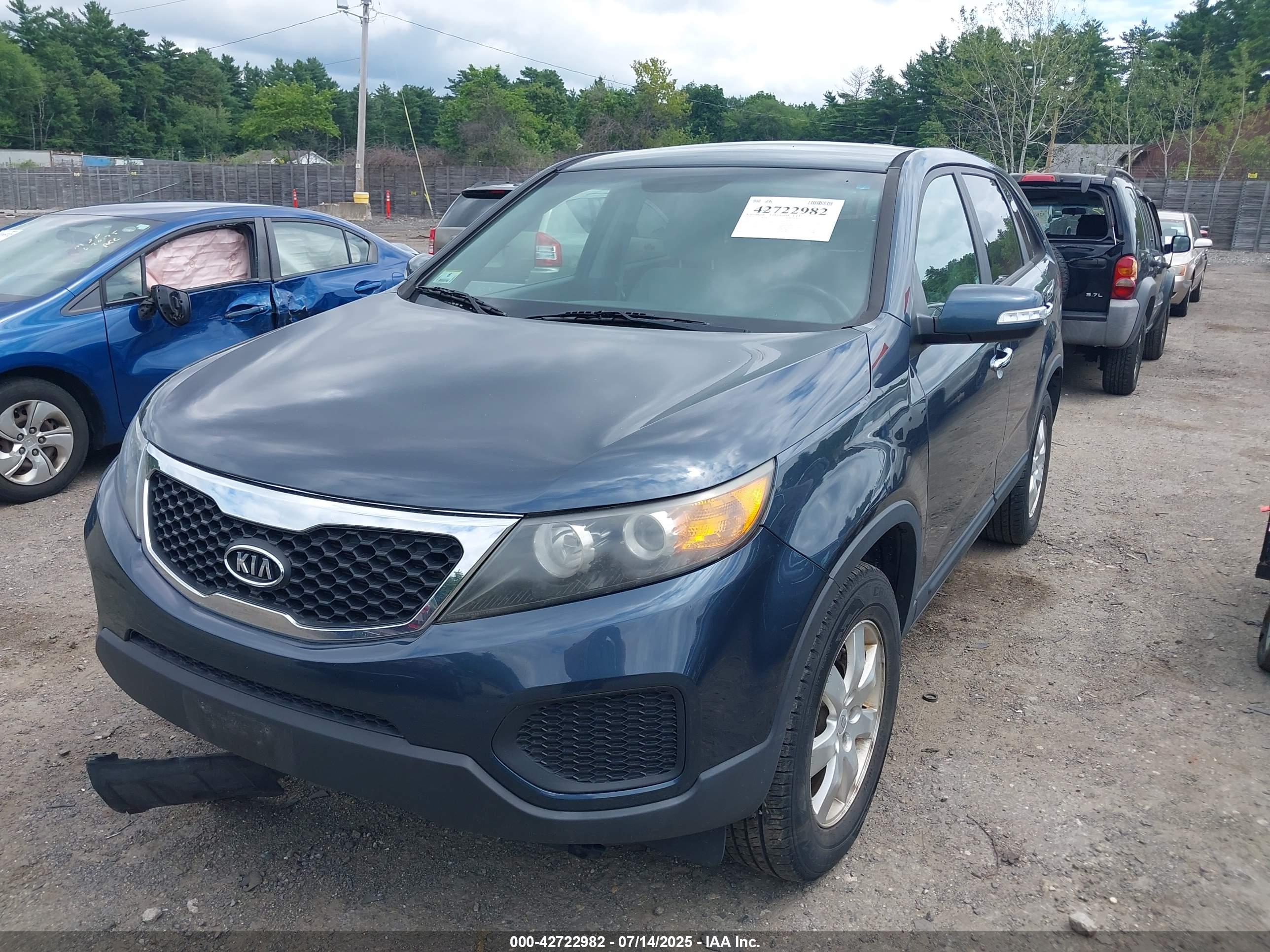 KIA SORENTO image 2