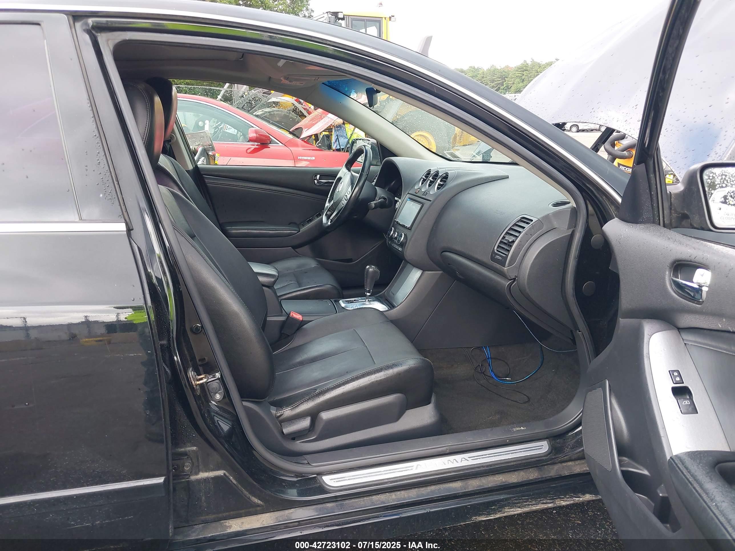 NISSAN ALTIMA image 5
