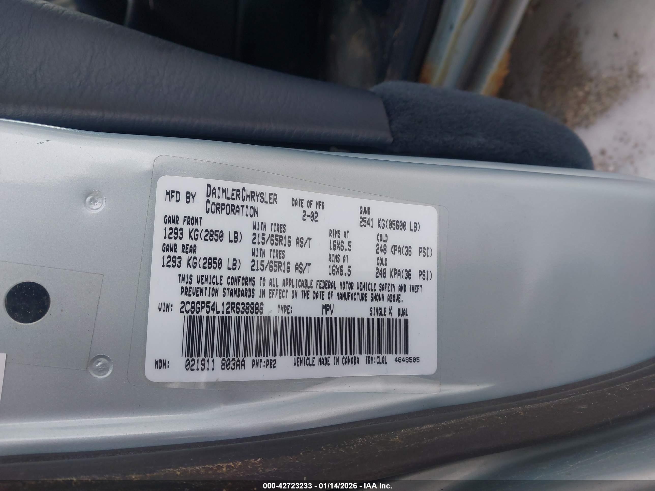 CHRYSLER TOWN image 9