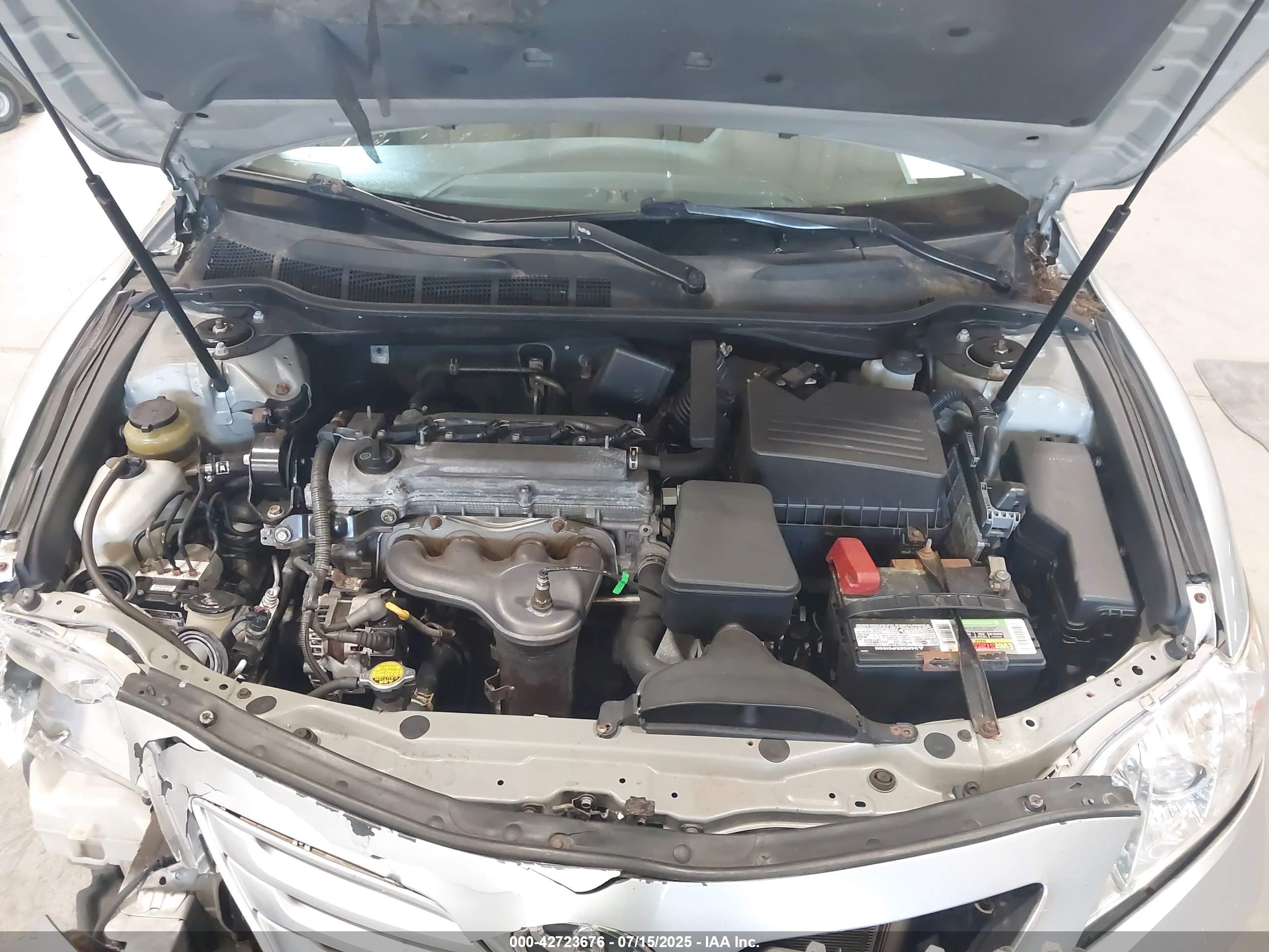 TOYOTA CAMRY image 10
